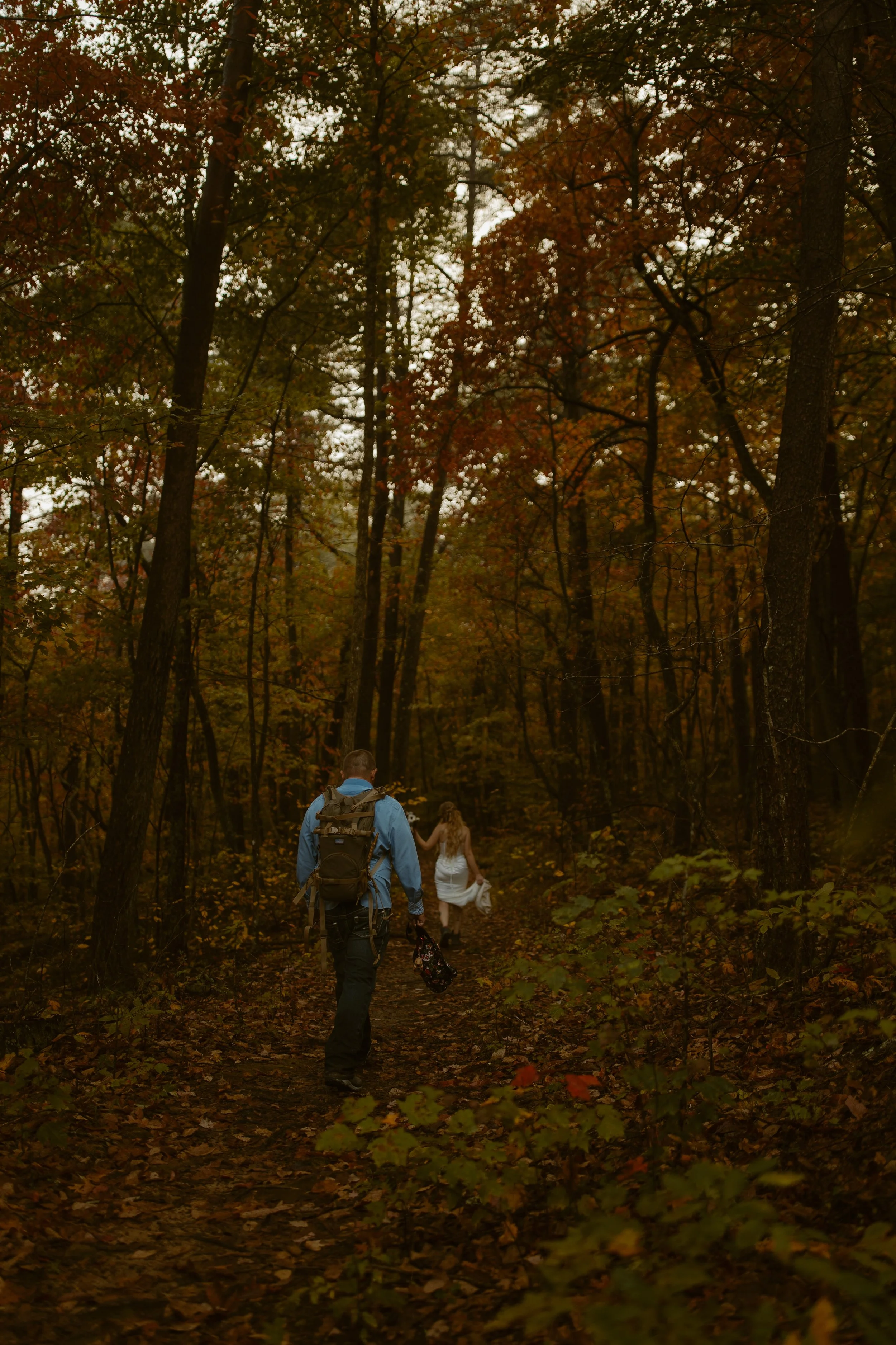 Tennessee-adventure-waterfall-fall-elopement