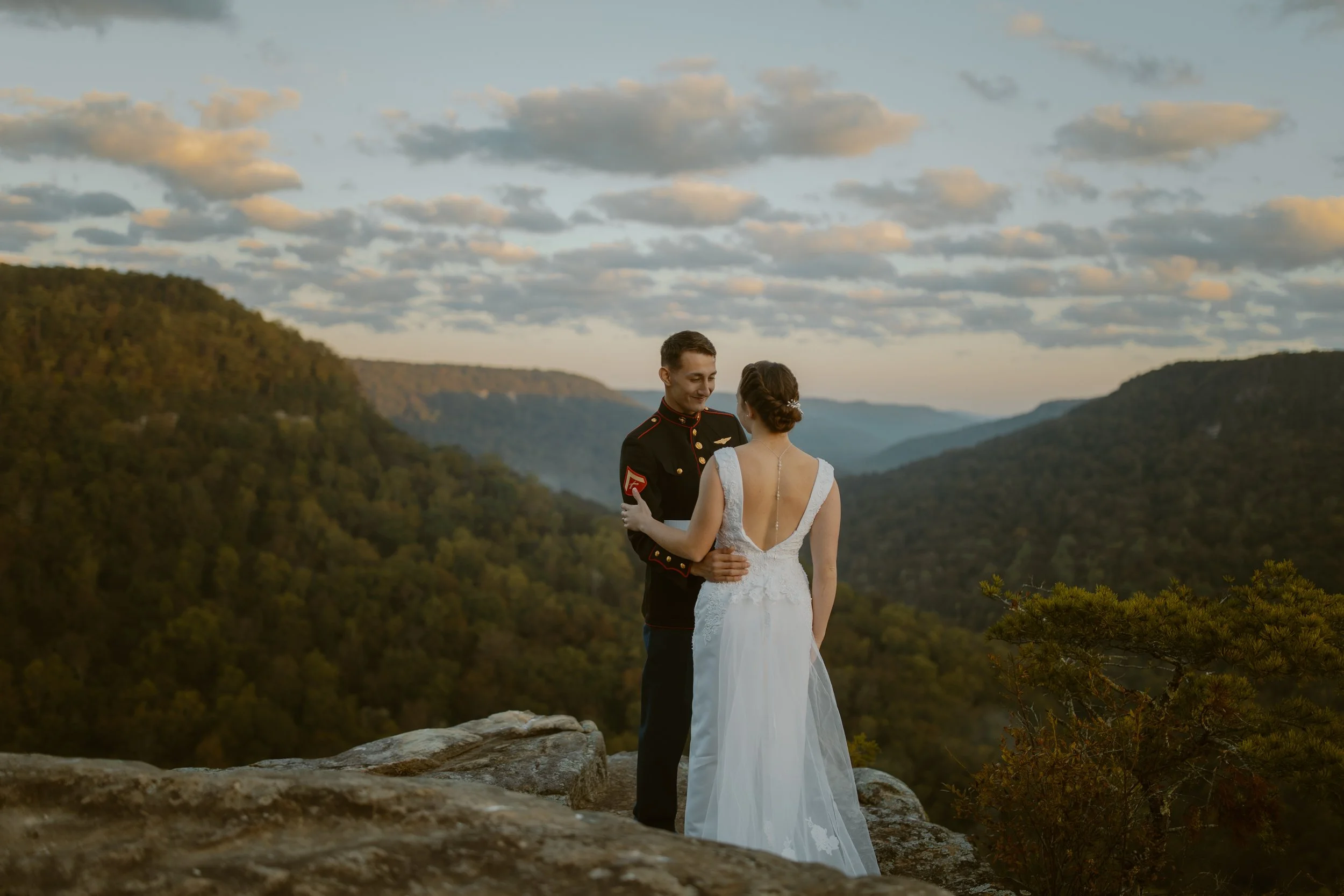 sunrise-adventure-elopement-fall-creek-falls-TN