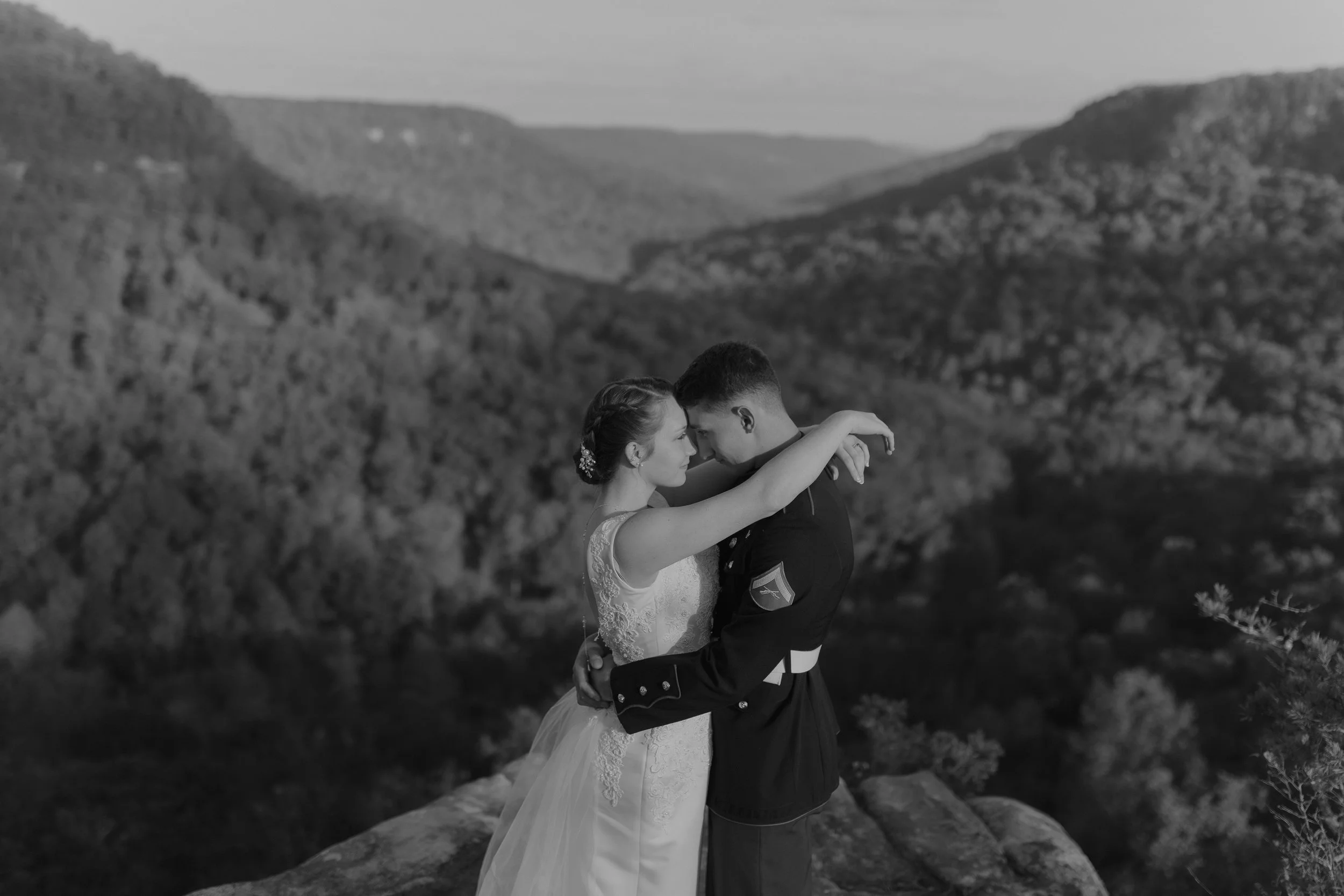 sunrise-adventure-elopement-fall-creek-falls-TN