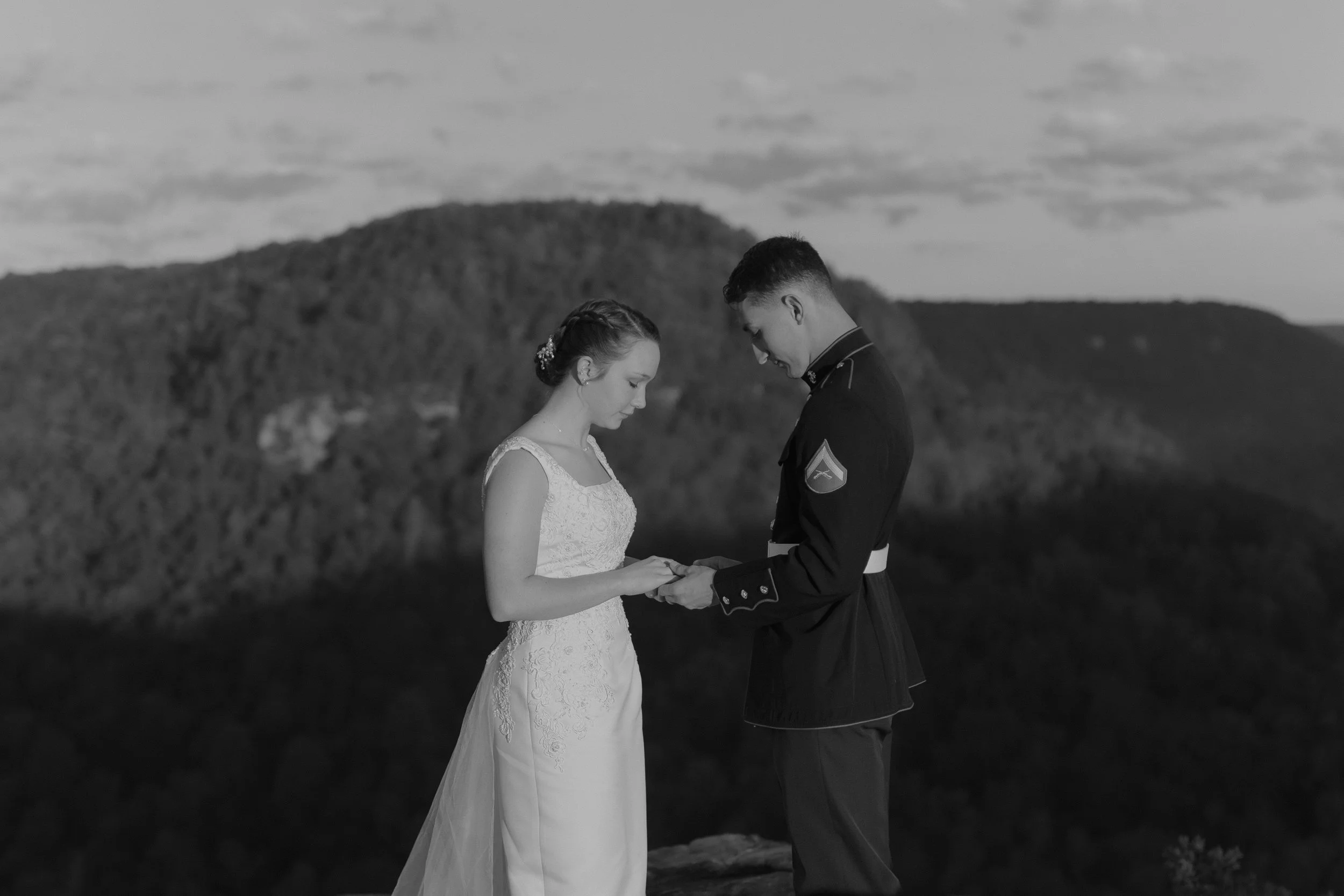 fall-creek-falls-sunrise-elopement