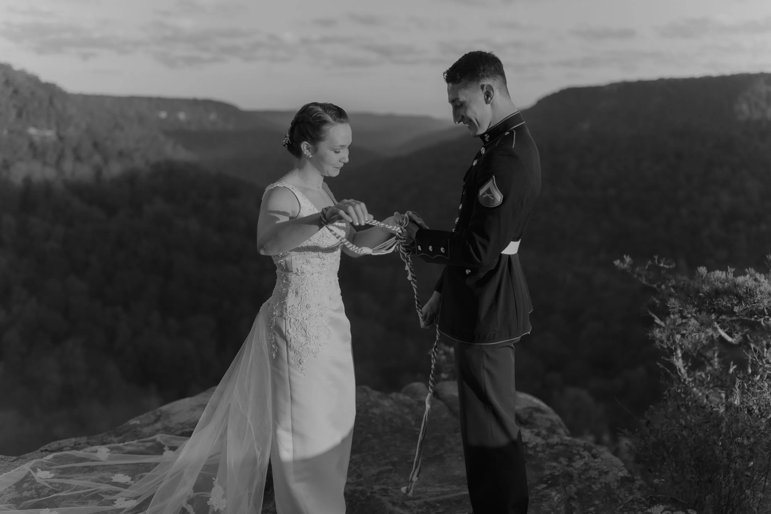 fall-creek-falls-sunrise-elopement