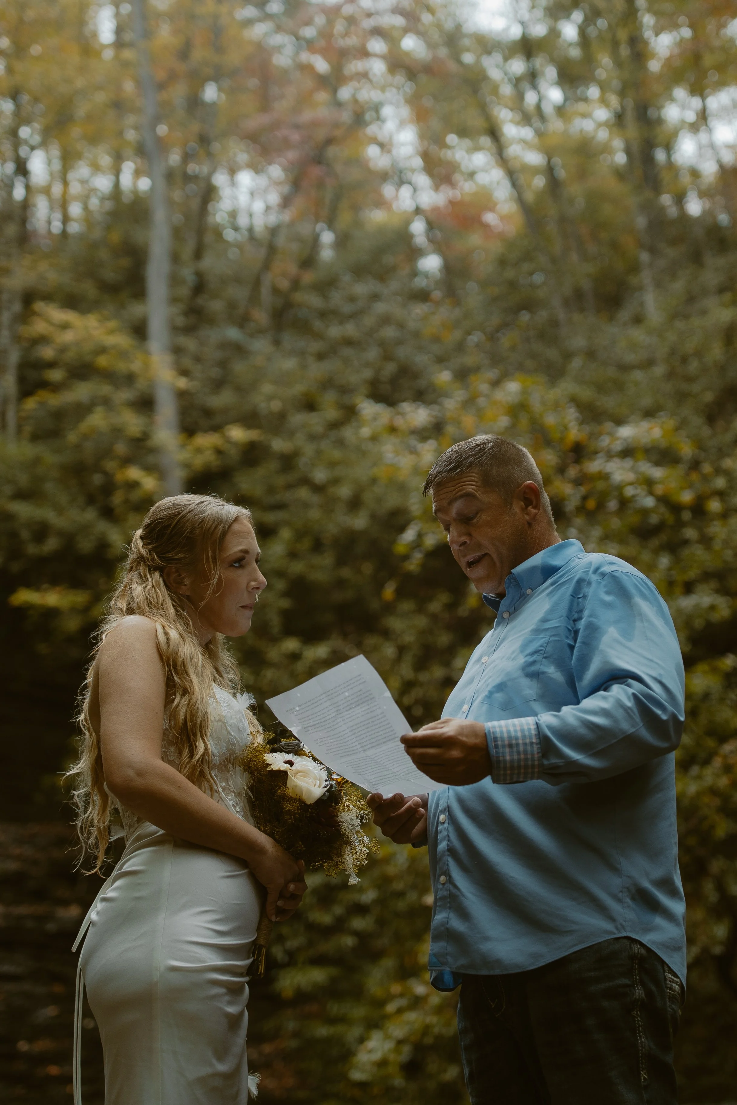 Tennessee-adventure-waterfall-fall-elopement