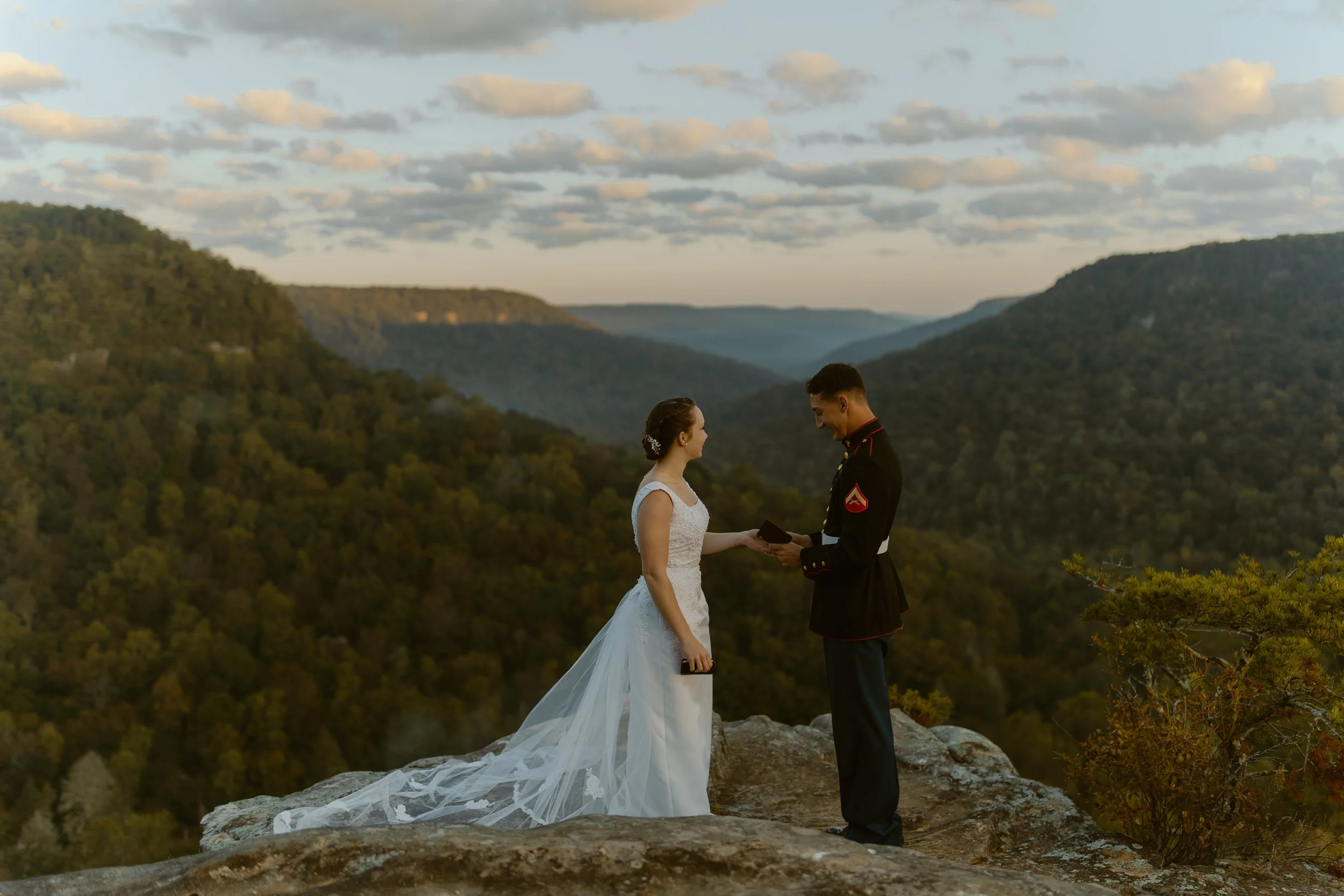 sunrise-adventure-elopement-fall-creek-falls-TN