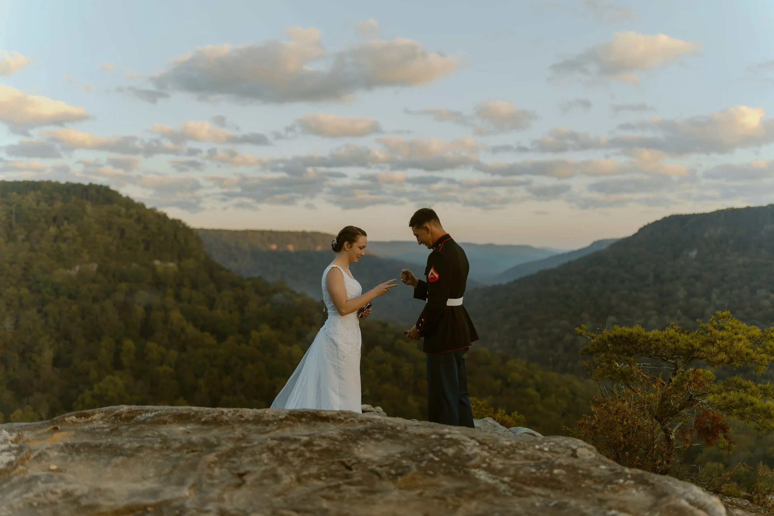 sunrise-adventure-elopement-fall-creek-falls-TN