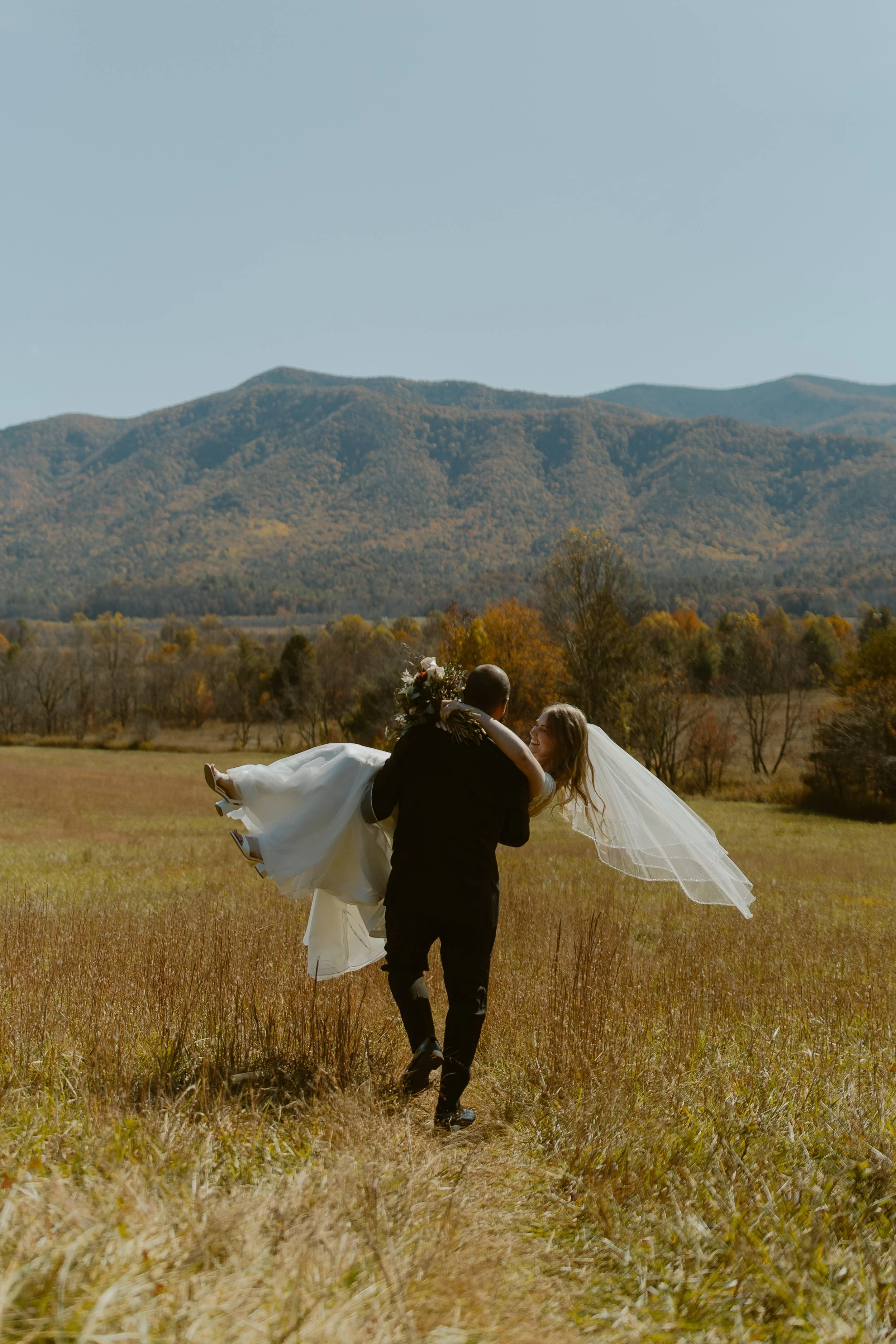 elope-in-the-smoky-mountains