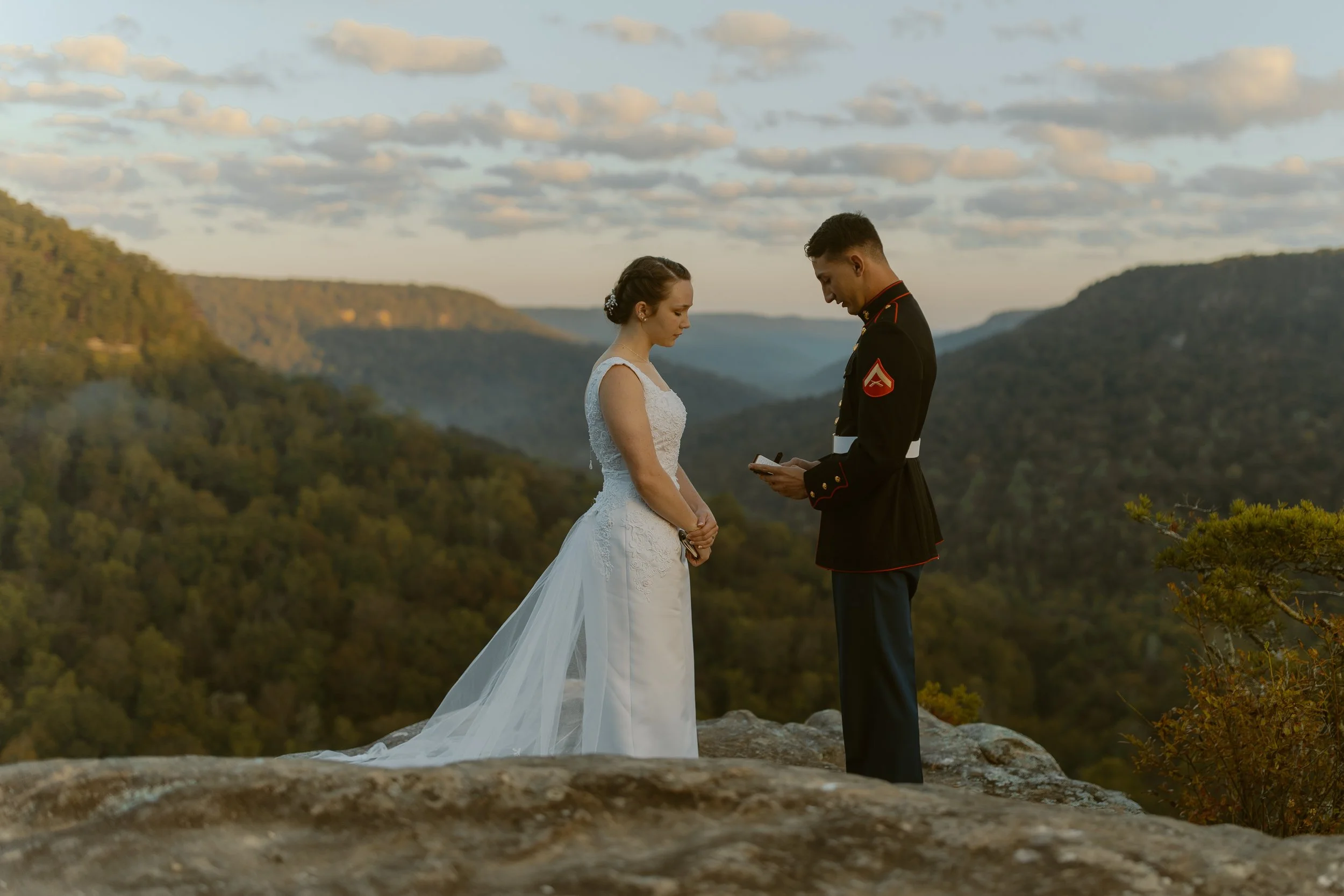 sunrise-adventure-elopement-fall-creek-falls-TN