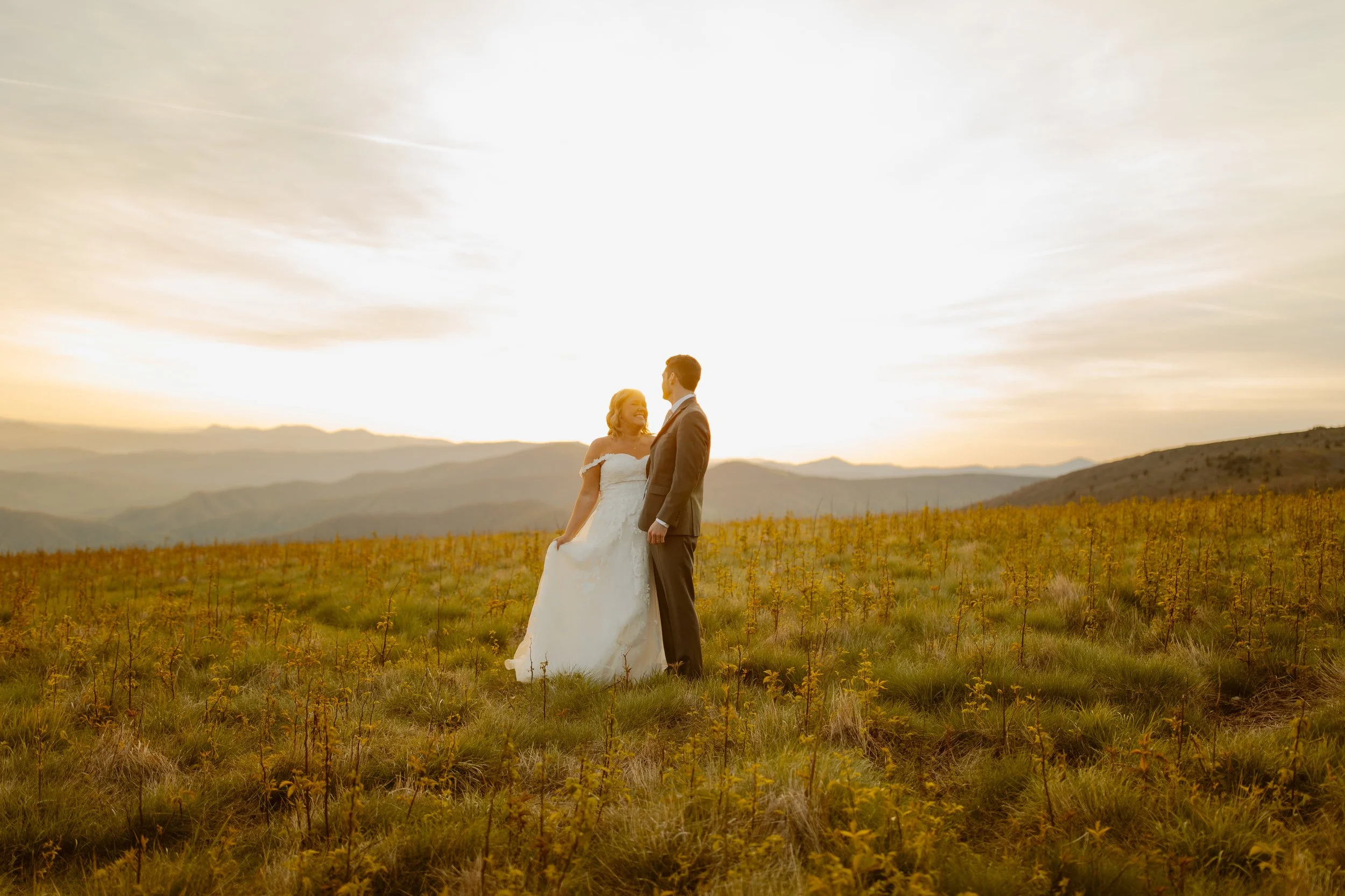 sunrise-roan-mountain-elopement-Tennessee