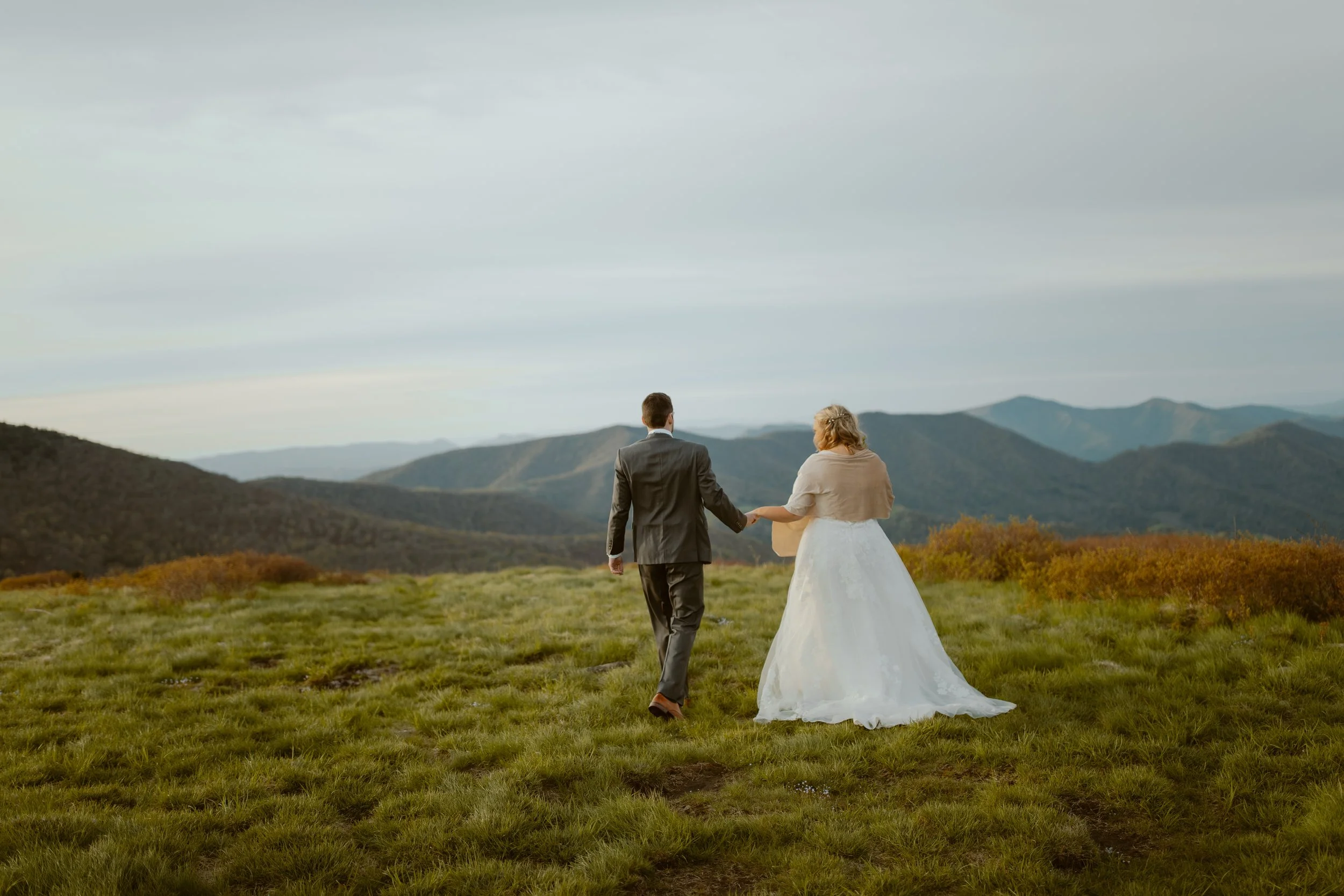sunrise-roan-mountain-elopement-Tennessee