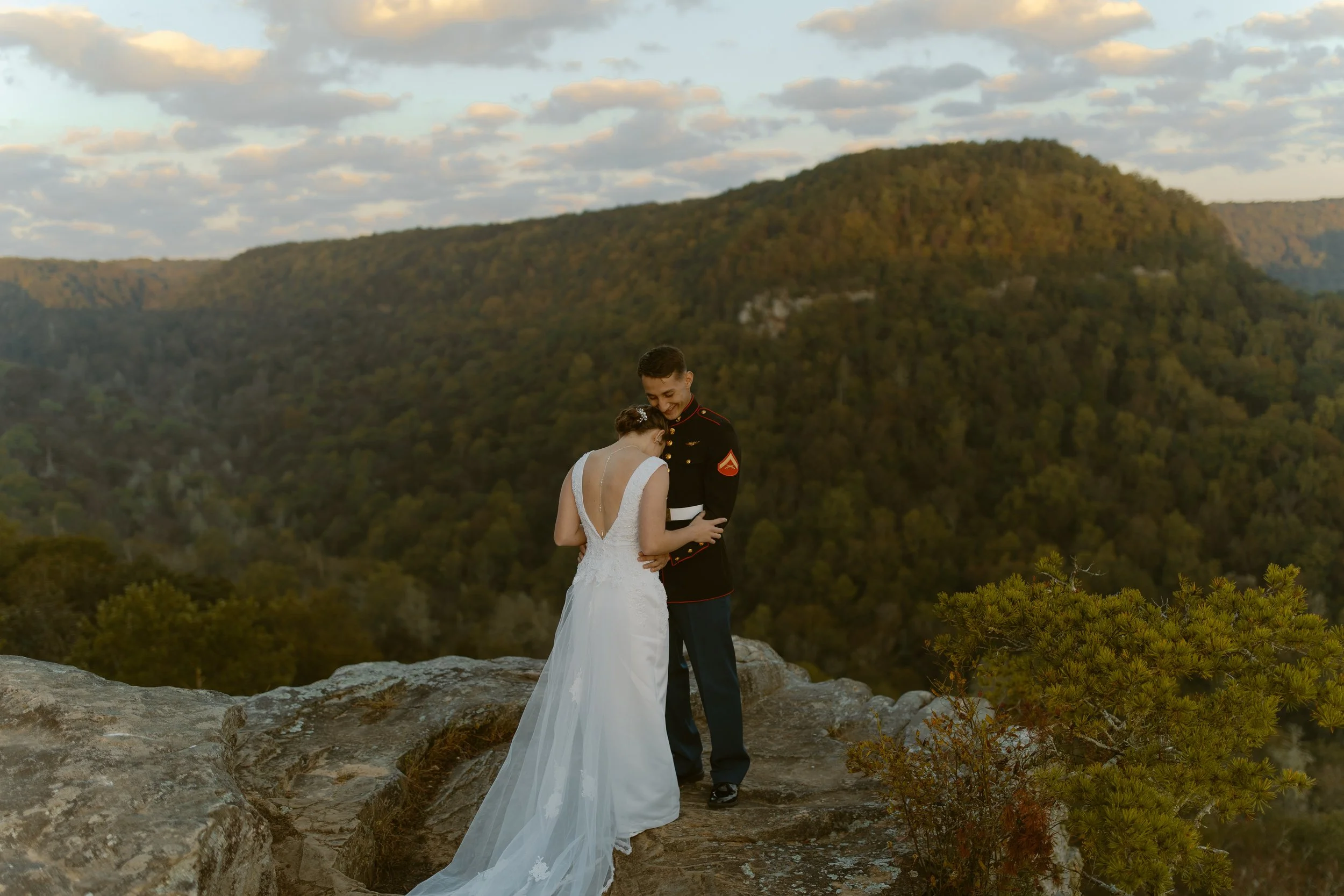 sunrise-adventure-elopement-fall-creek-falls-TN