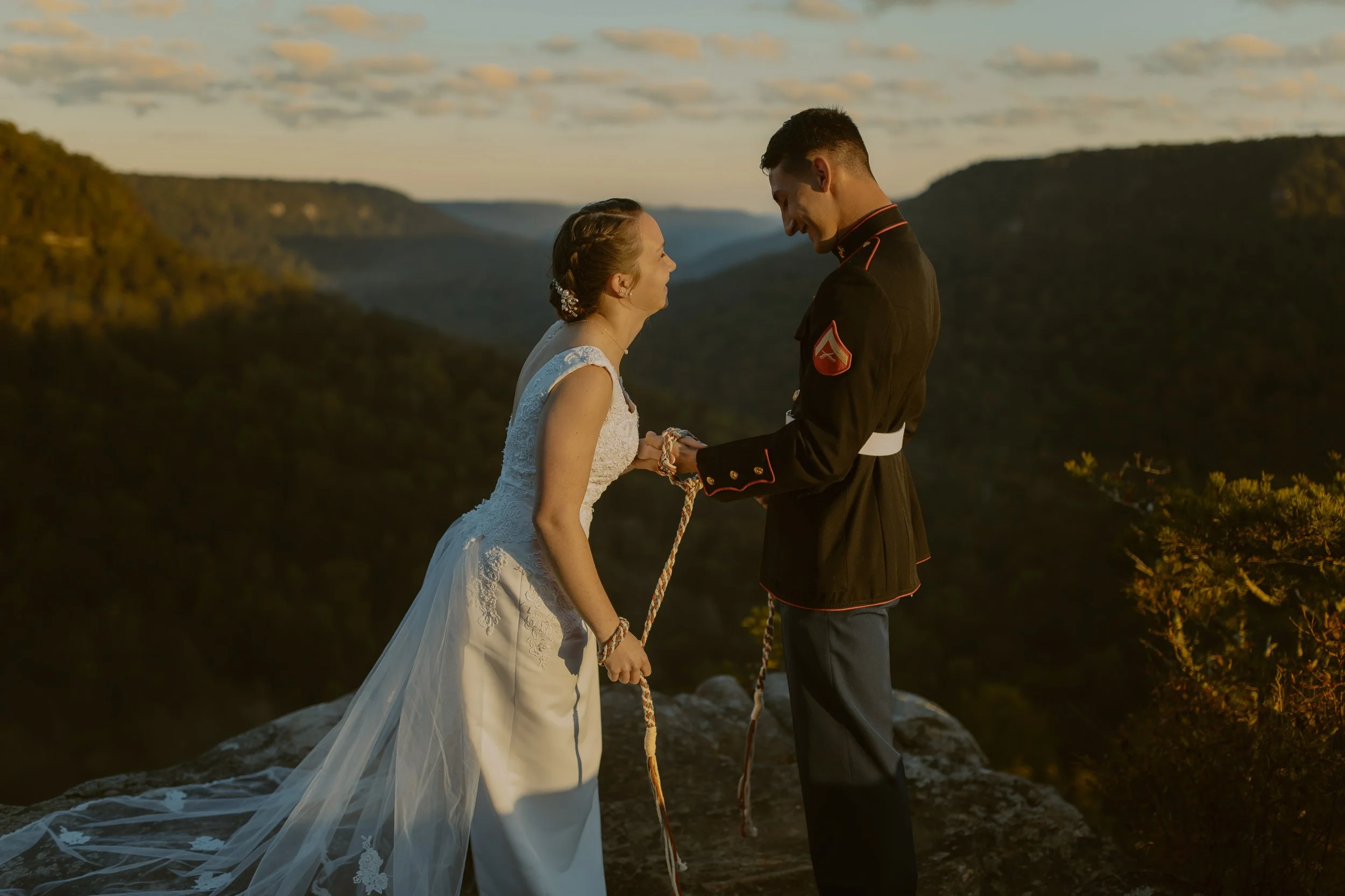 fall-creek-falls-sunrise-elopement