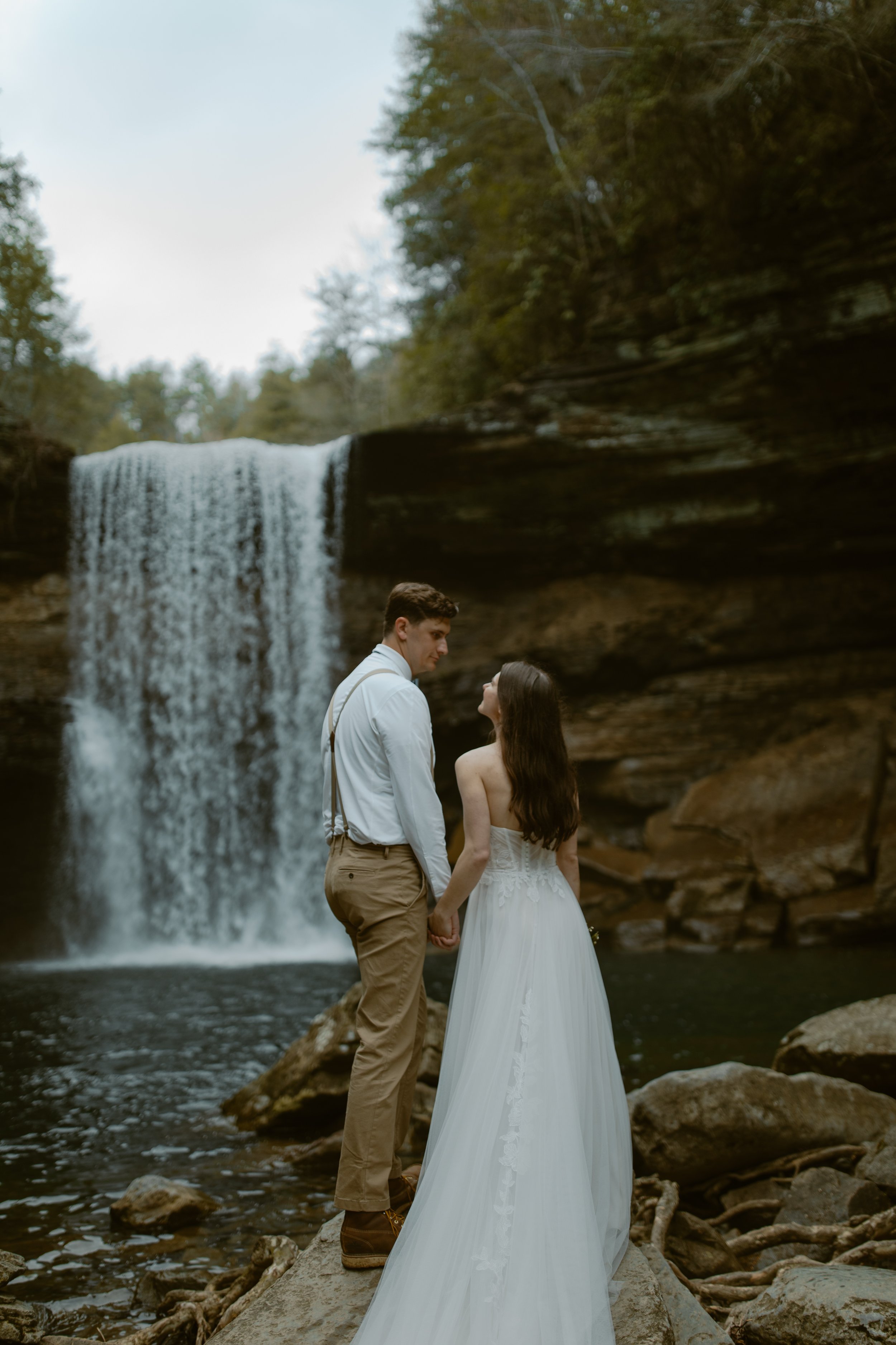 waterfall-elopement-Tennessee