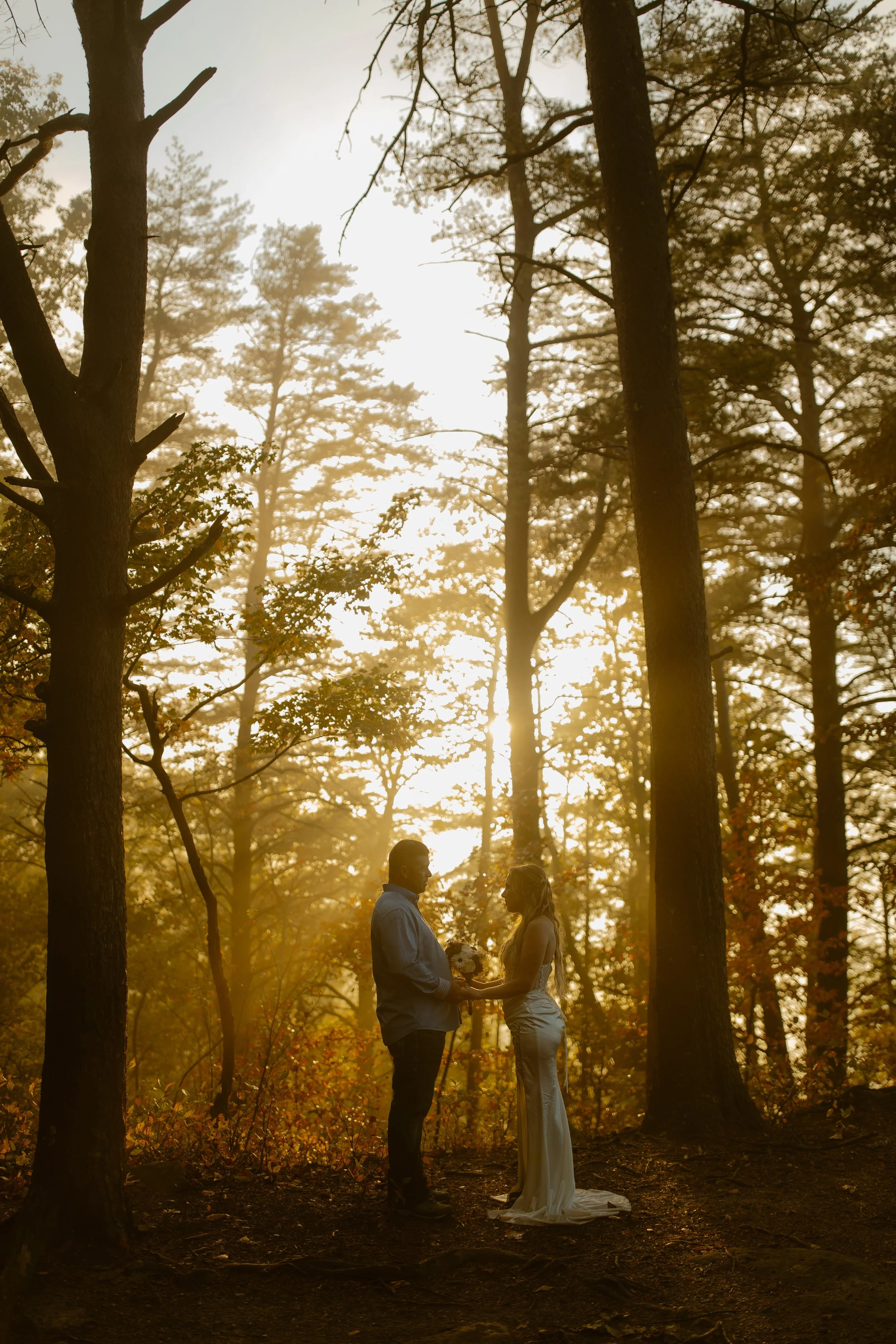 Tennessee-adventure-waterfall-fall-elopement