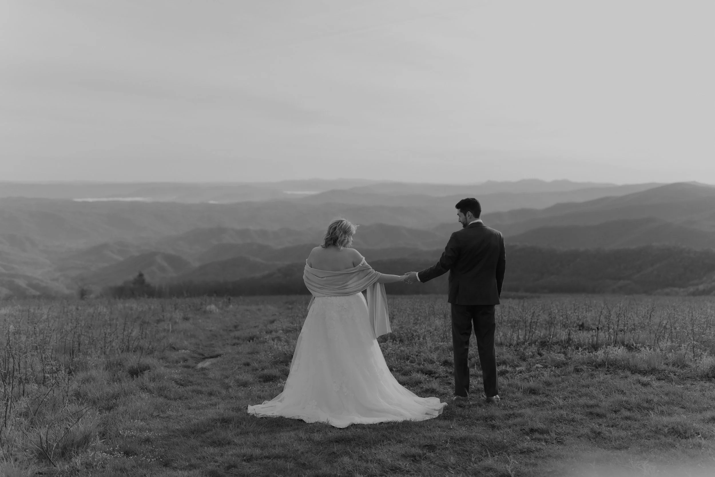 sunrise-roan-mountain-elopement-Tennessee