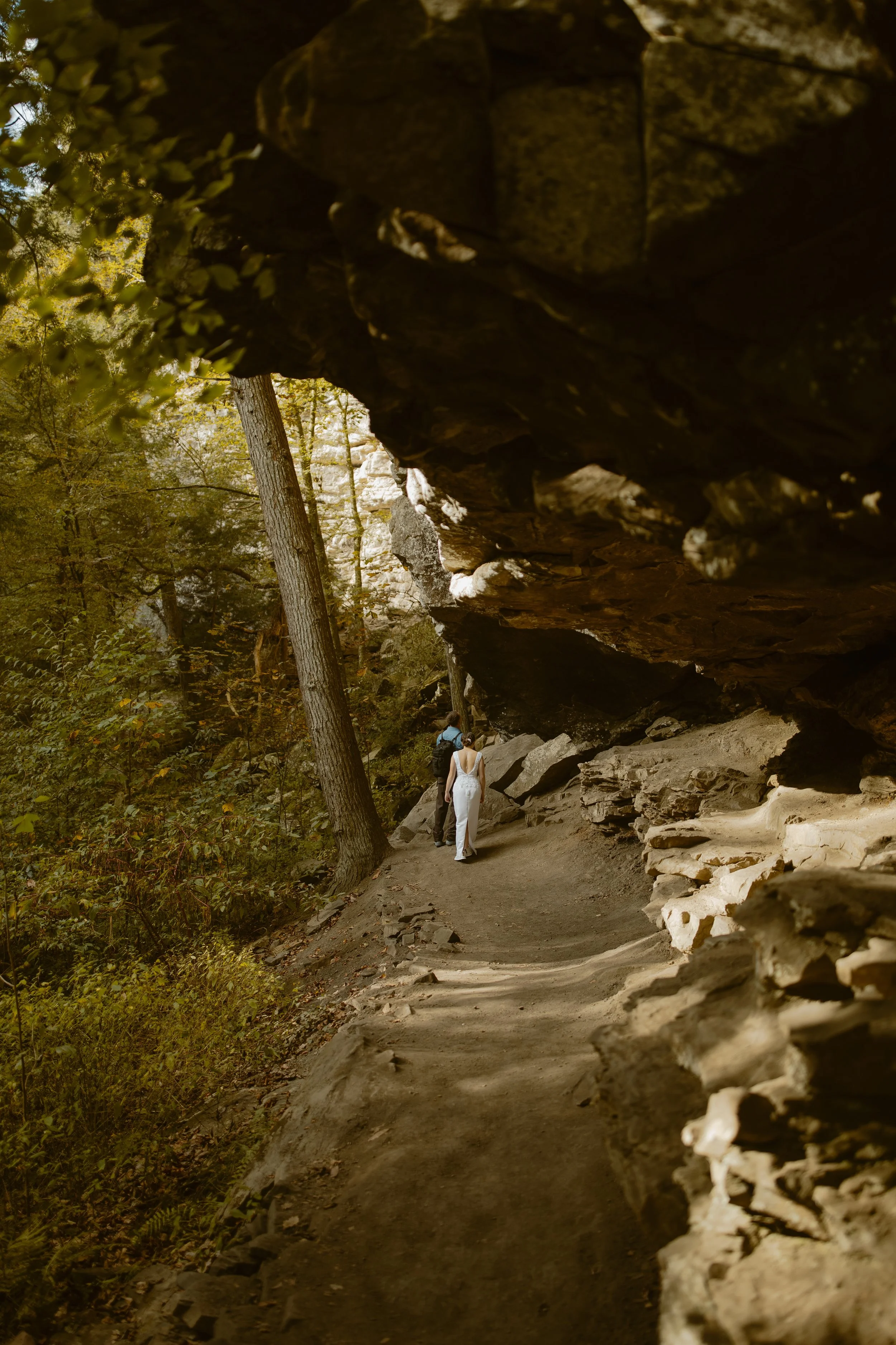 Tennessee-waterfall-sunrise-elopement
