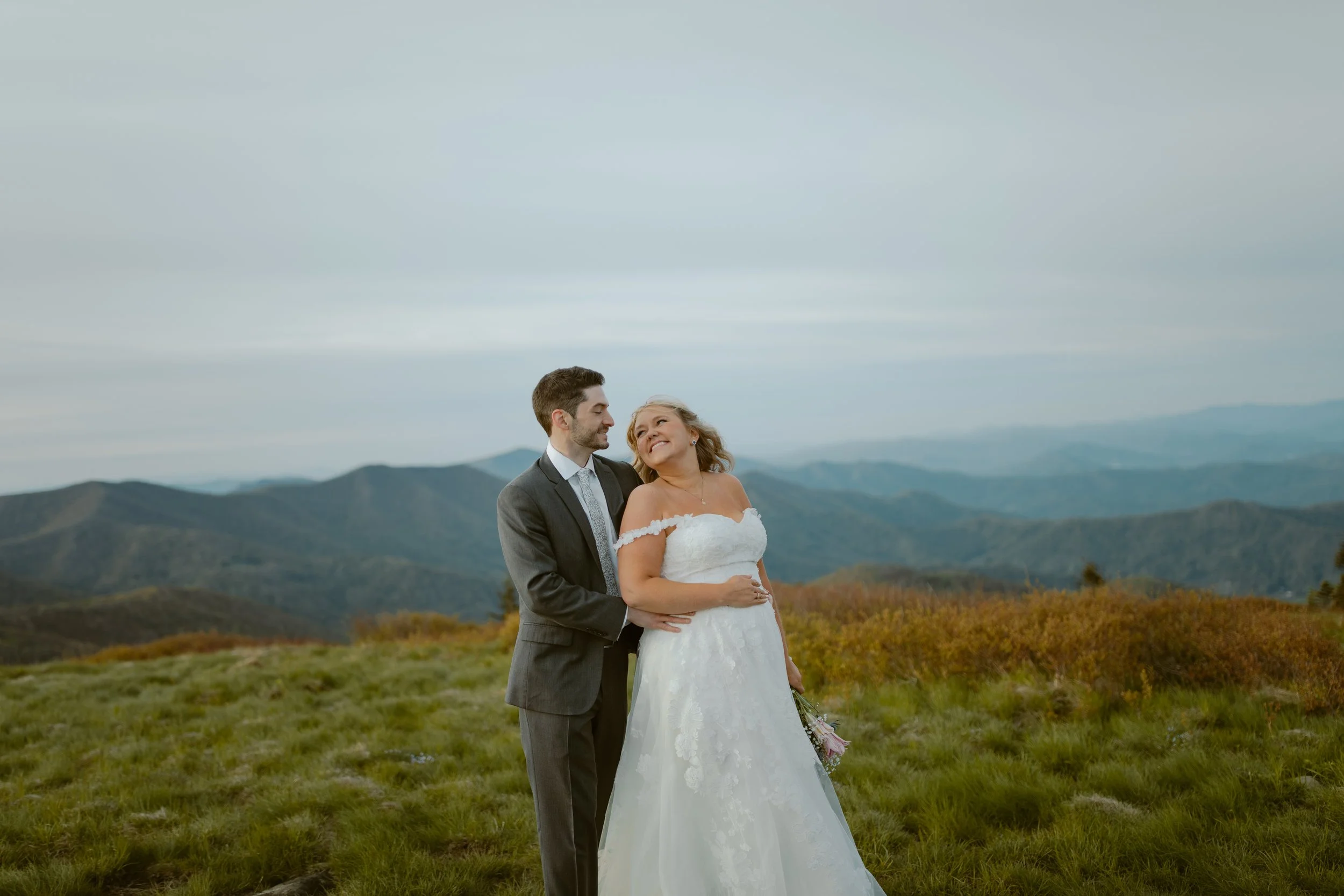 sunrise-roan-mountain-elopement-Tennessee