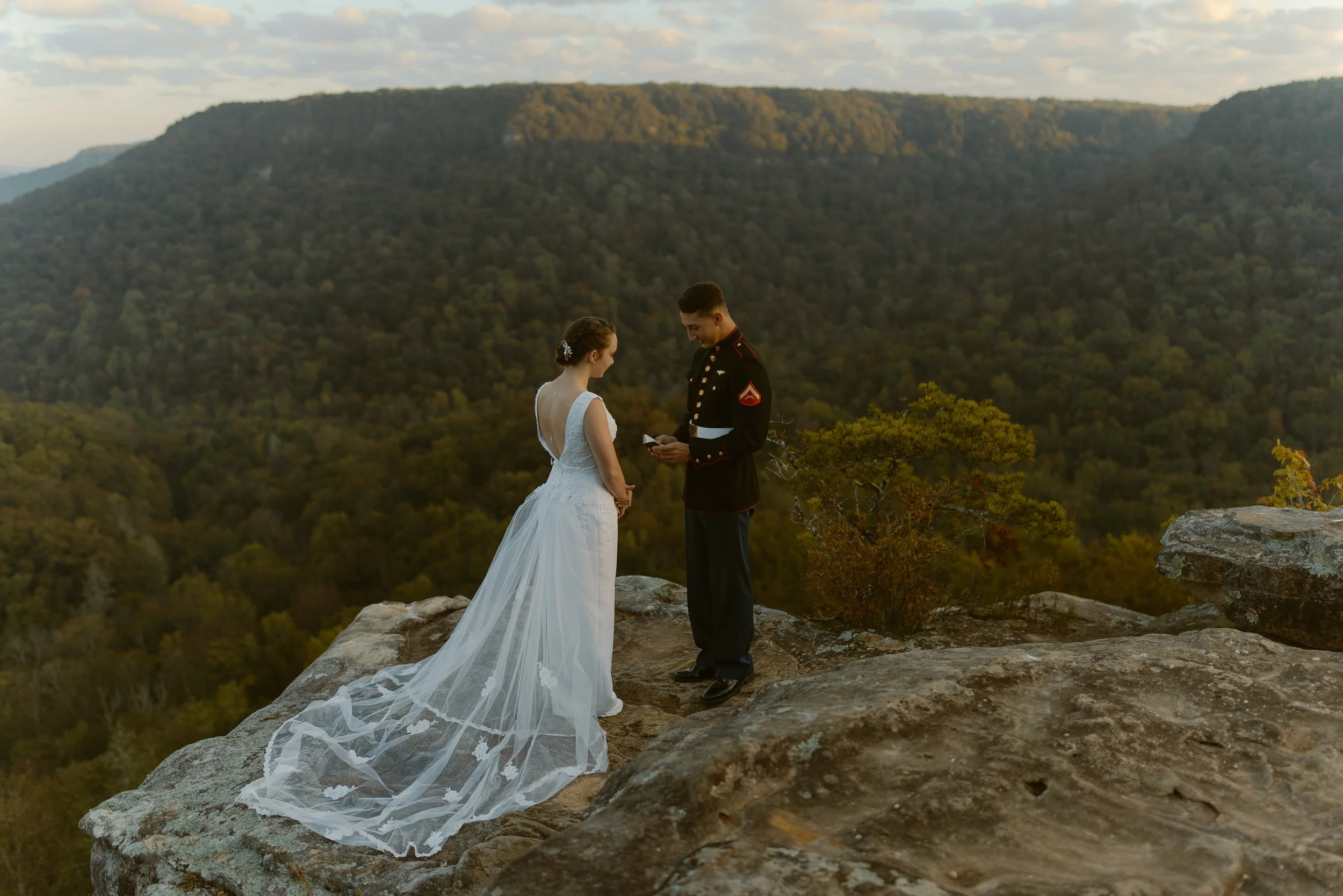 sunrise-adventure-elopement-fall-creek-falls-TN