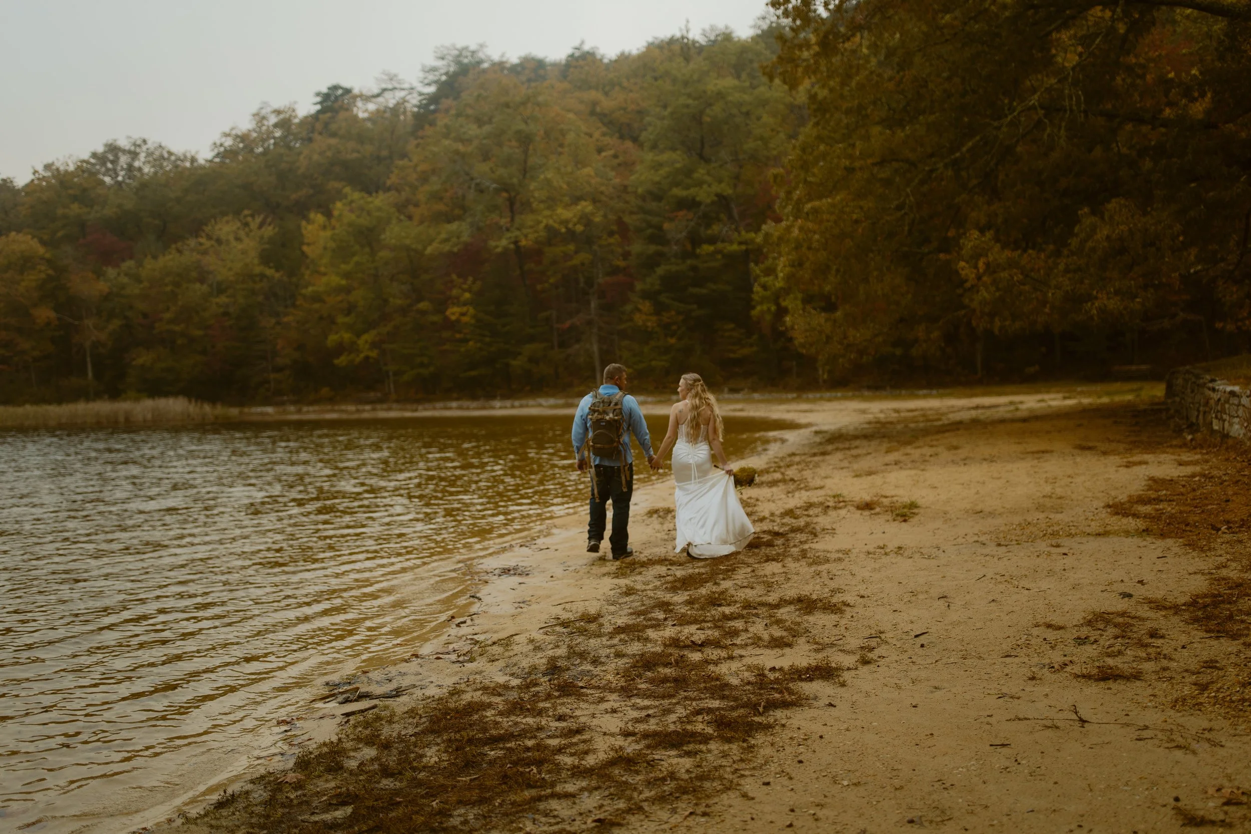 Tennessee-adventure-waterfall-fall-elopement