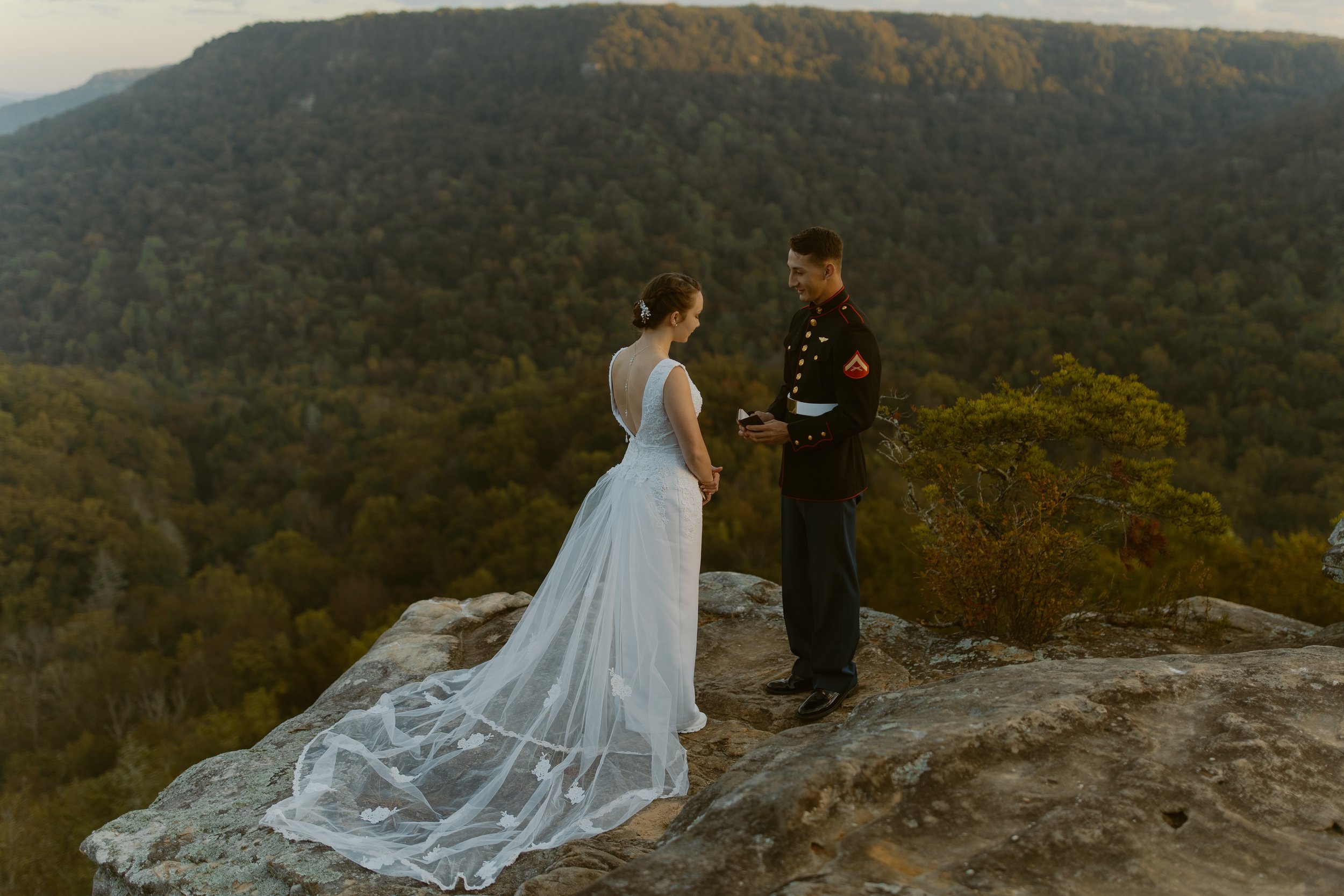 sunrise-adventure-elopement-fall-creek-falls-TN