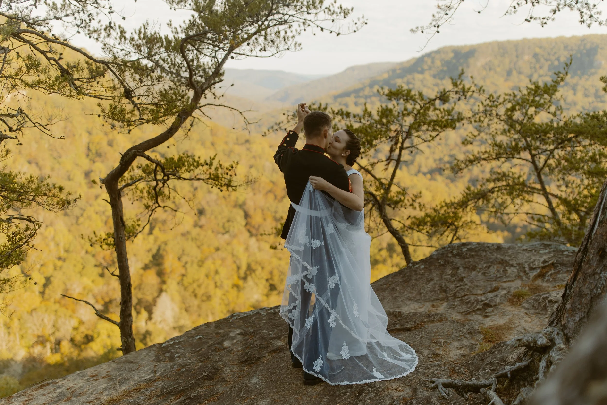 sunrise-adventure-elopement-fall-creek-falls-TN