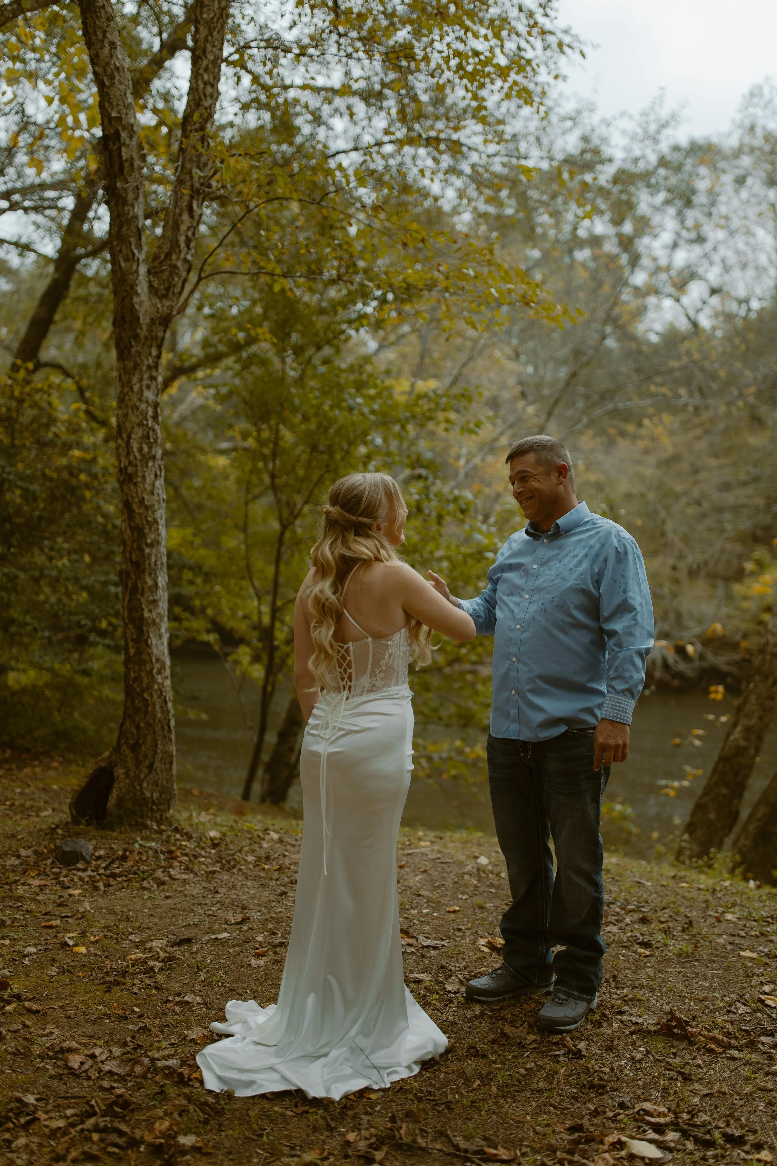 Tennessee-adventure-waterfall-fall-elopement