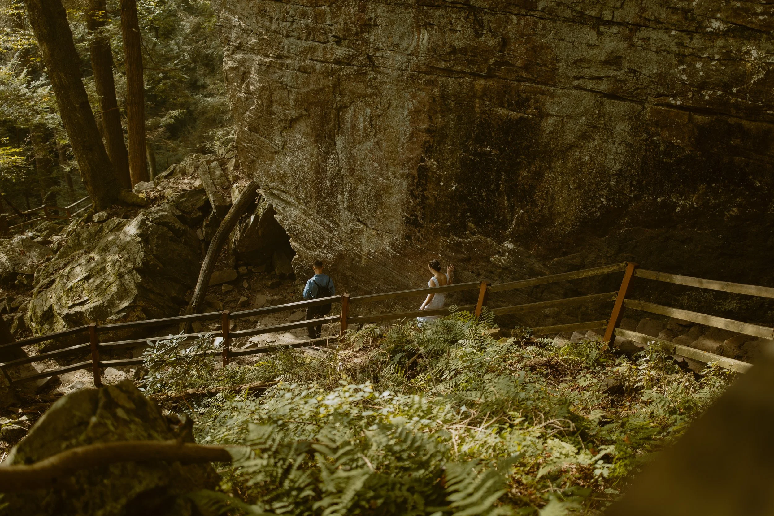 Tennessee-waterfall-sunrise-elopement