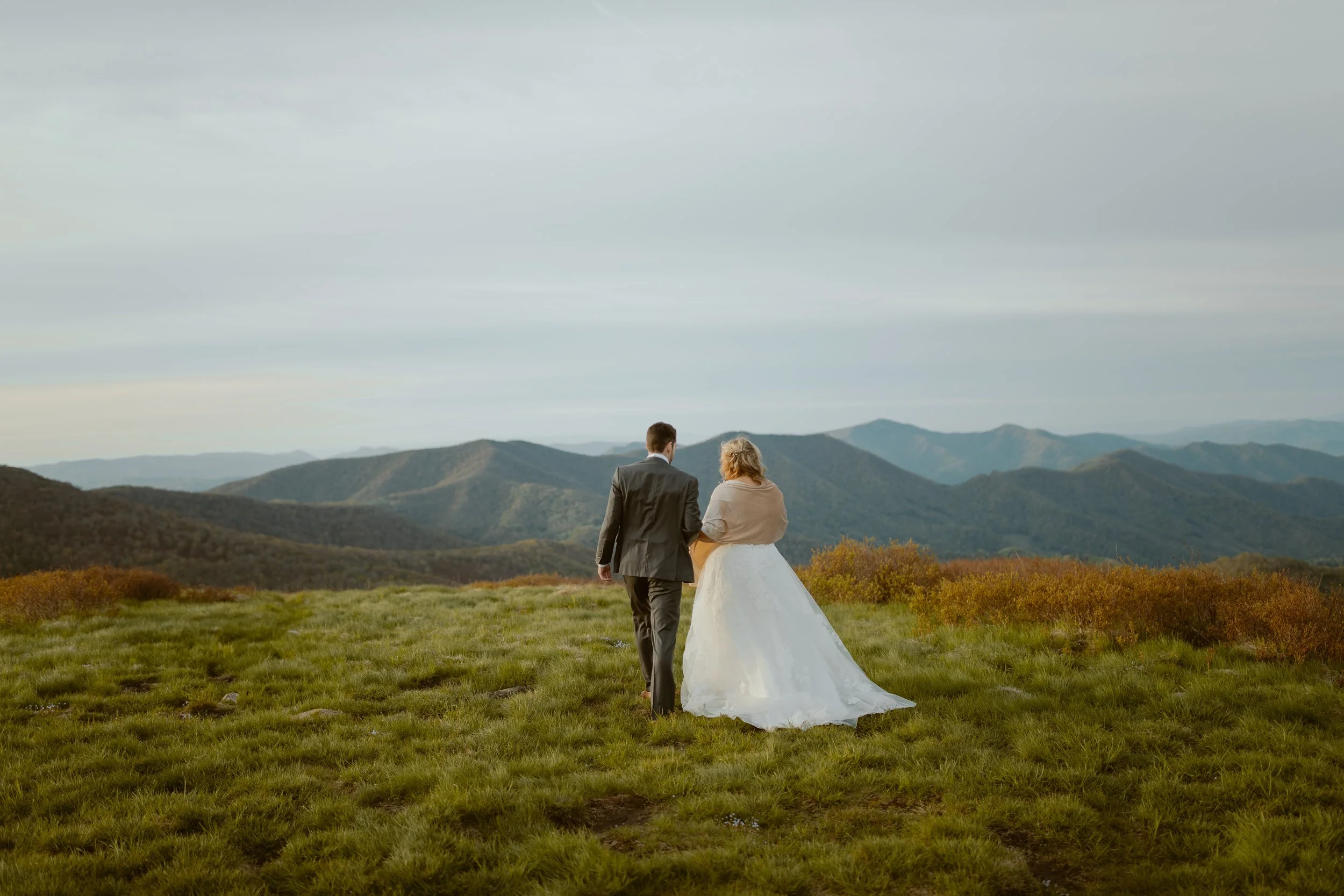 sunrise-roan-mountain-elopement-Tennessee