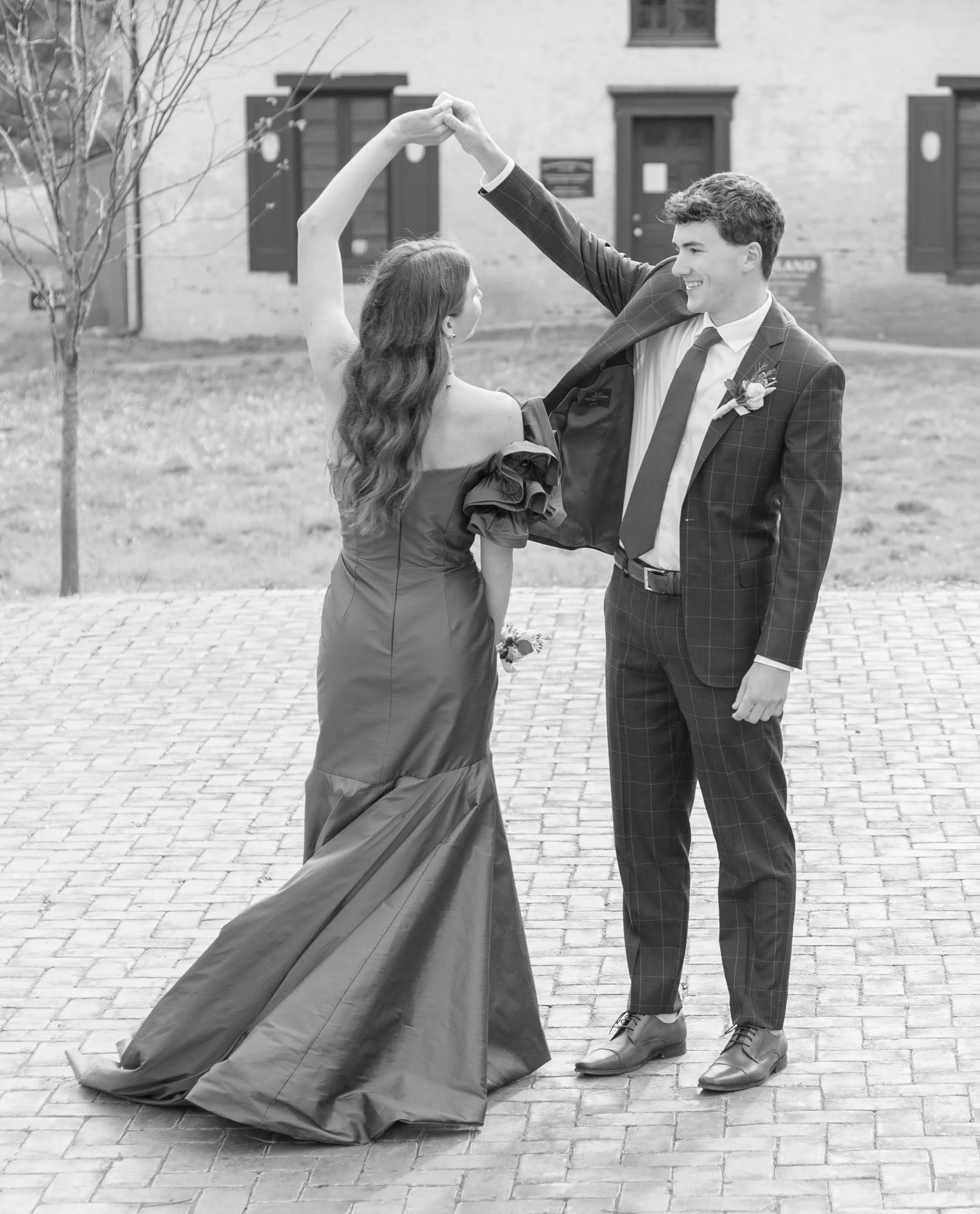 Lily and Grey Prom Pics-9520.jpg