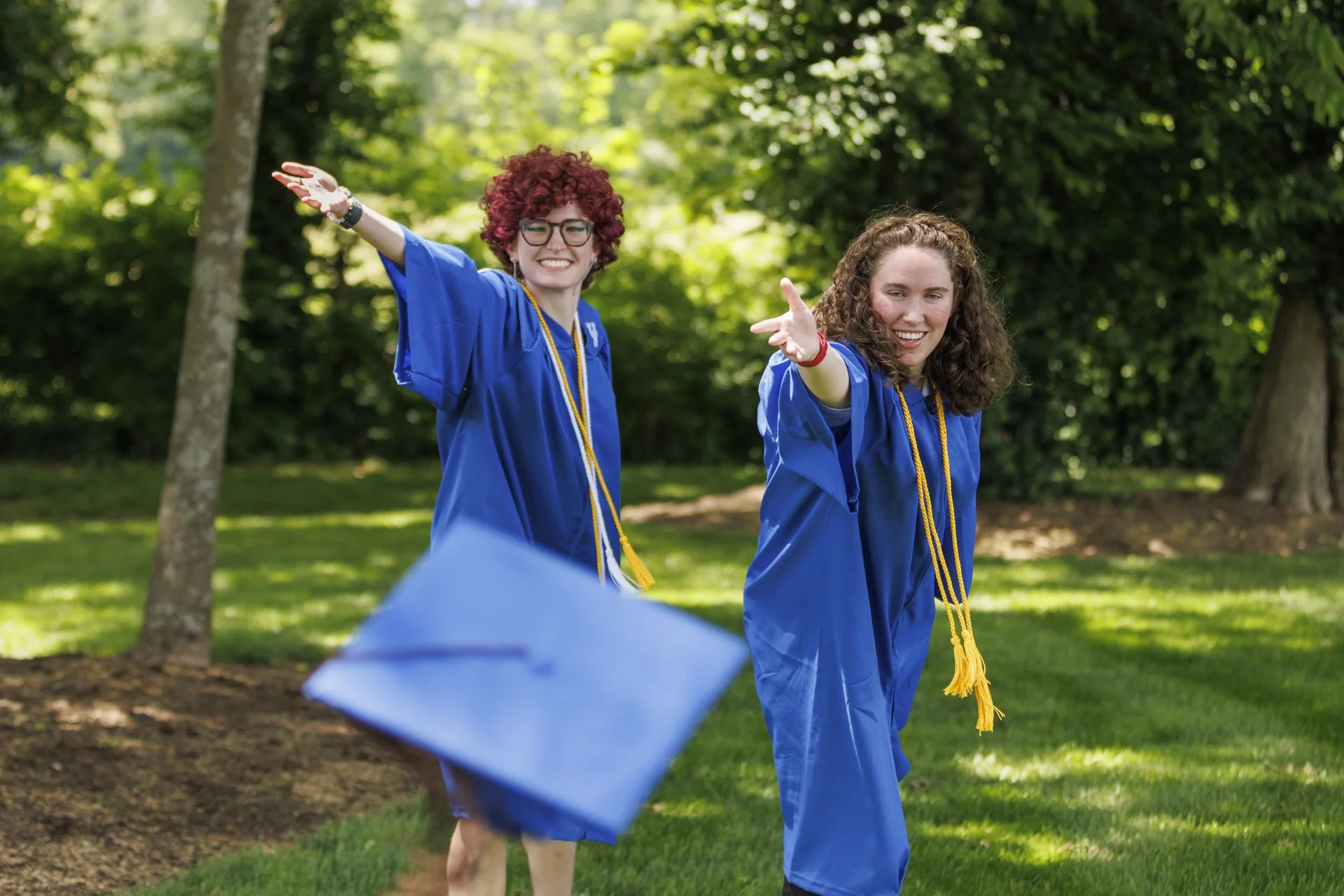 Throwing the Cap-3524.jpg