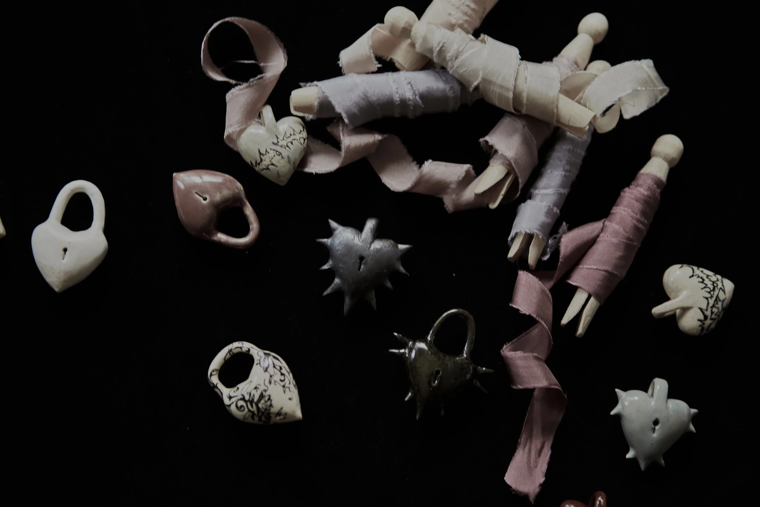 Mud-Bunny-Ceramic- 197_318.jpg