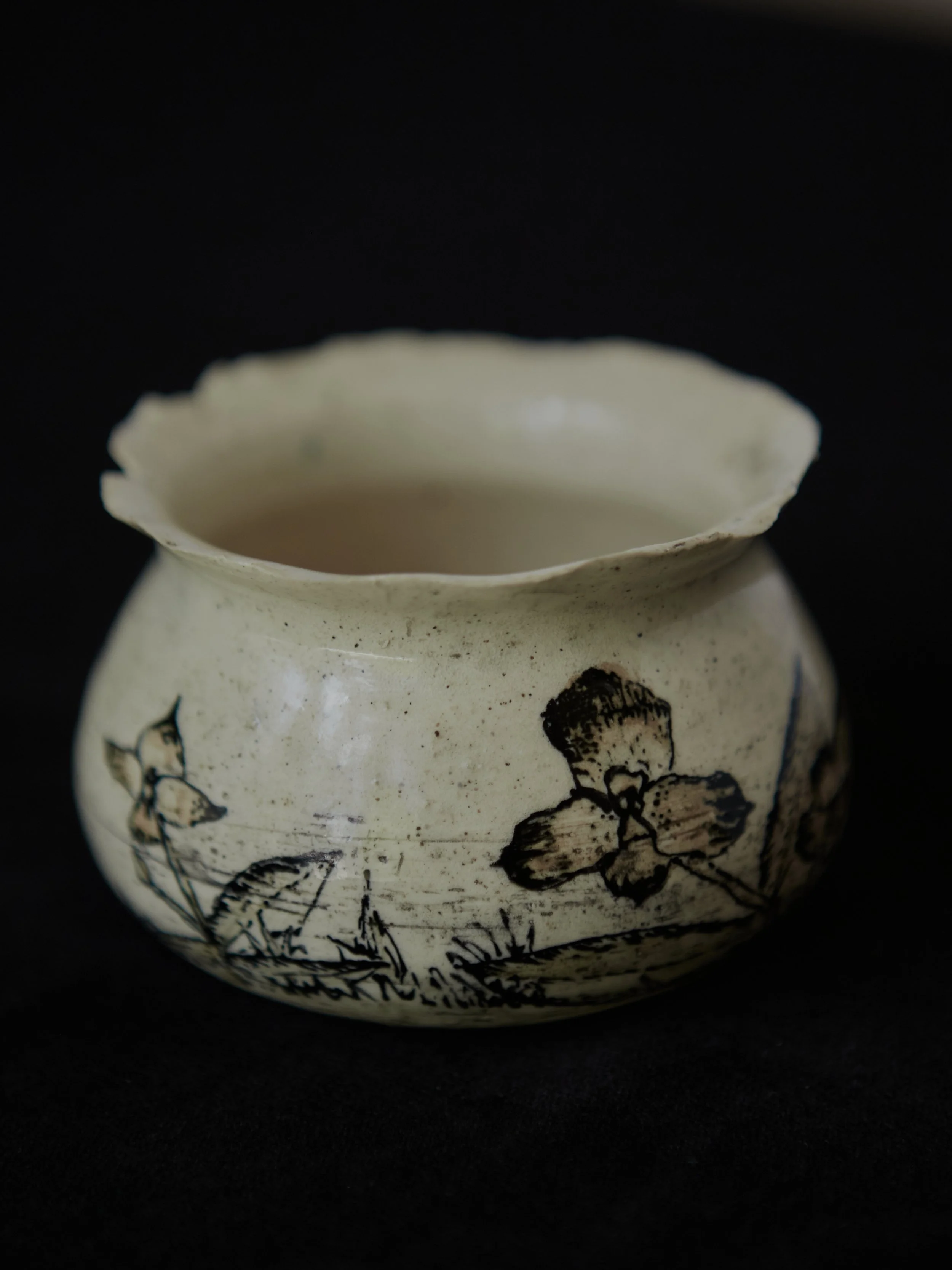 Mud-Bunny-Ceramic- 94_215.jpg