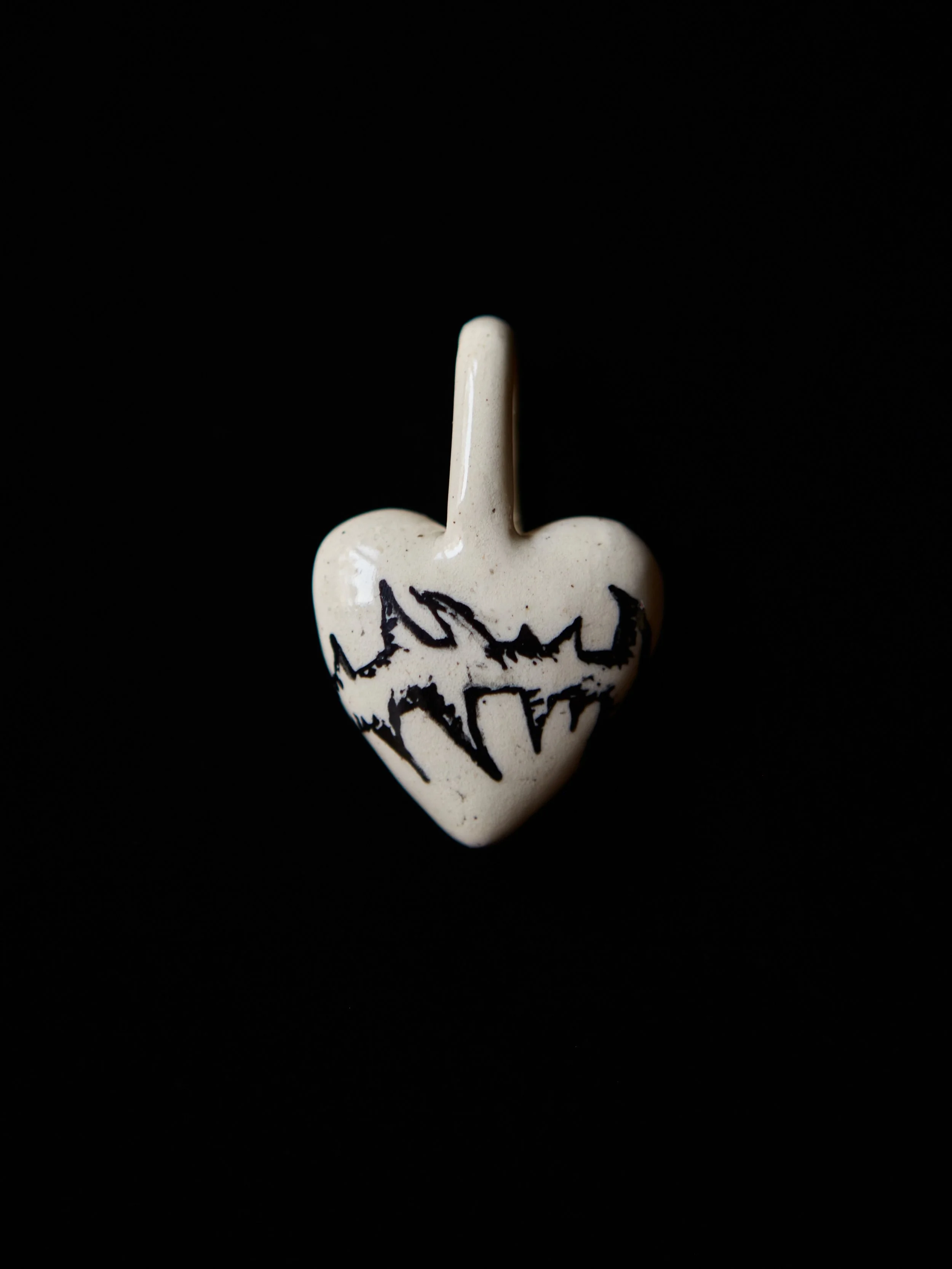 mud-bunny-spiked-heart-pendant-4.jpg