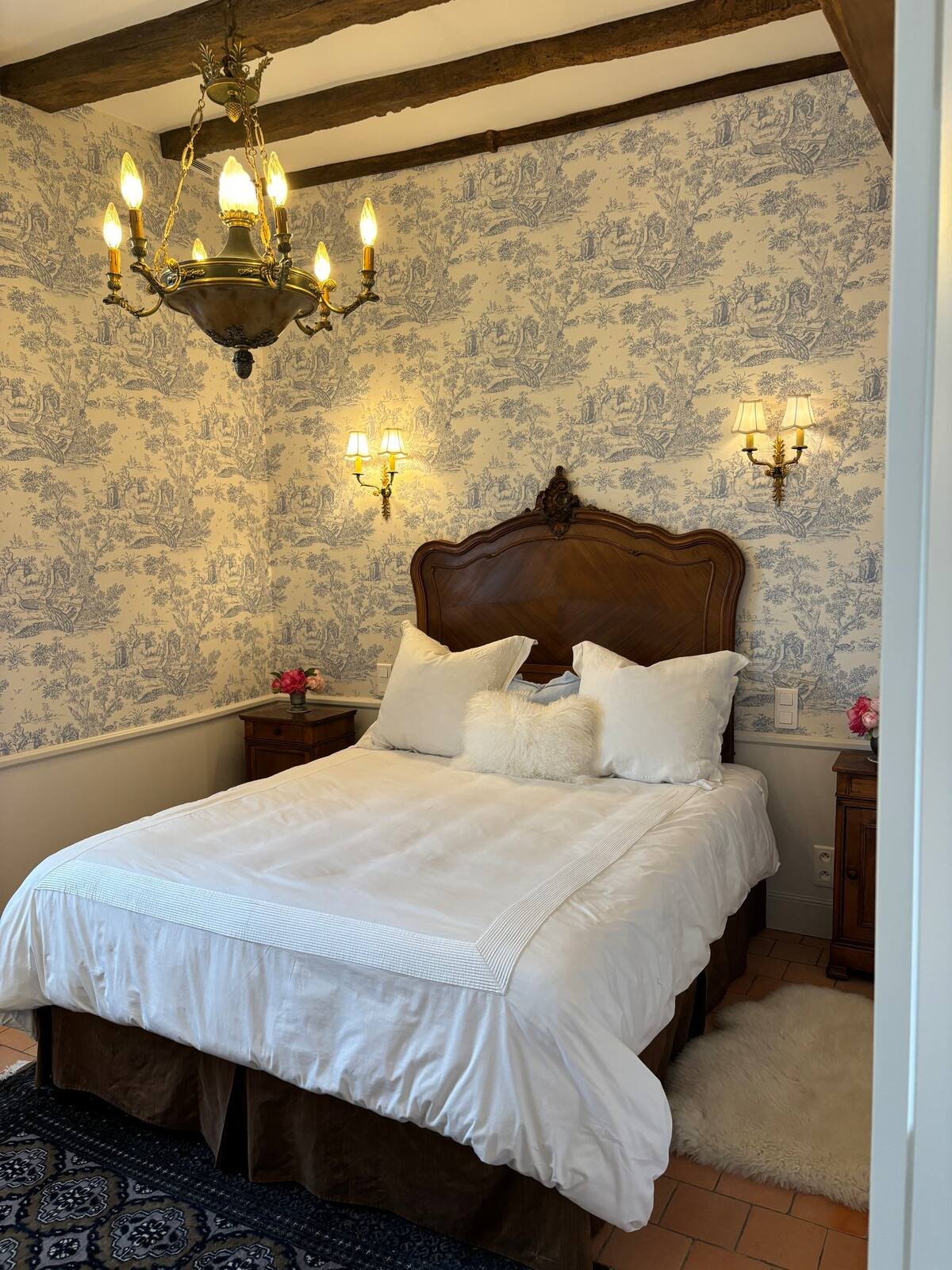 La Maison Dovalle - Les Remparts II -Bedroom.jpeg