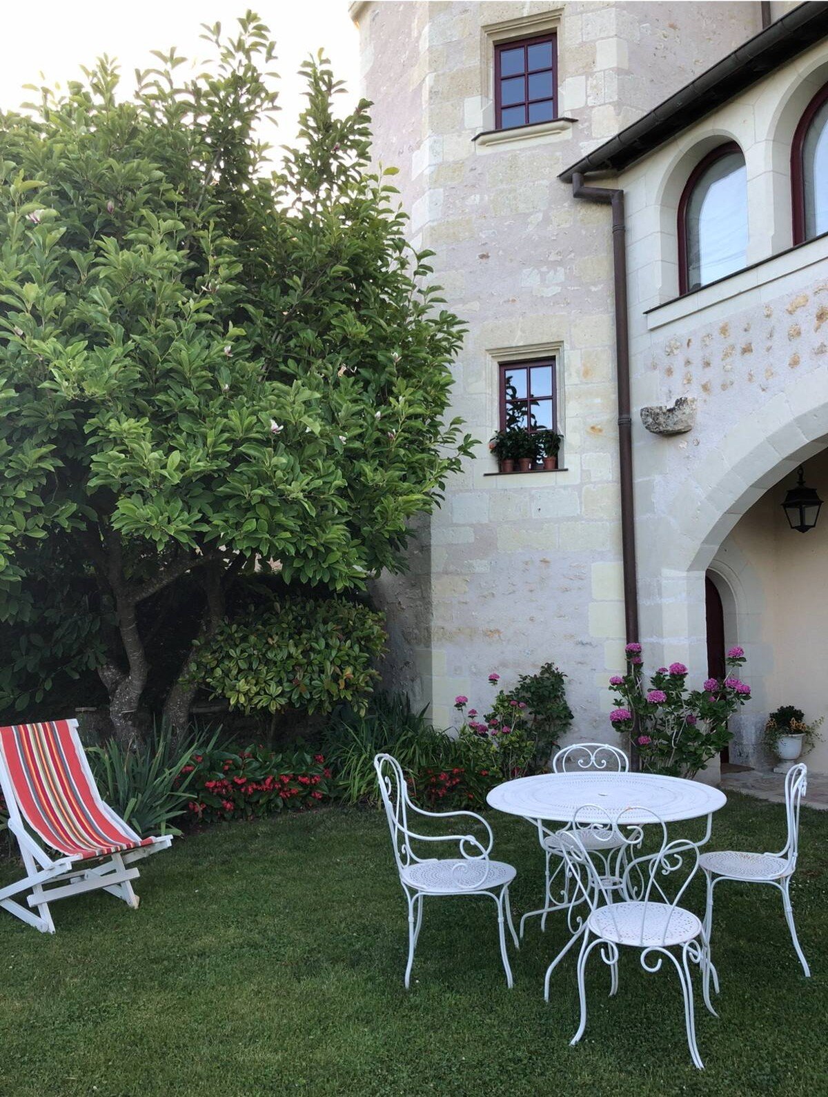 La Maison Dovalle - Les Remparts II - Garden Sitting Area.jpeg