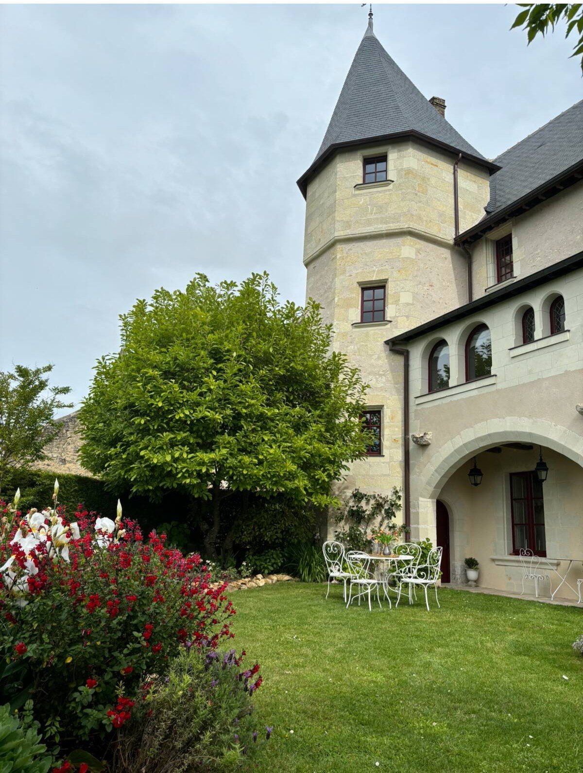 La Maison Dovalle - Les Remparts II _Garden.jpeg