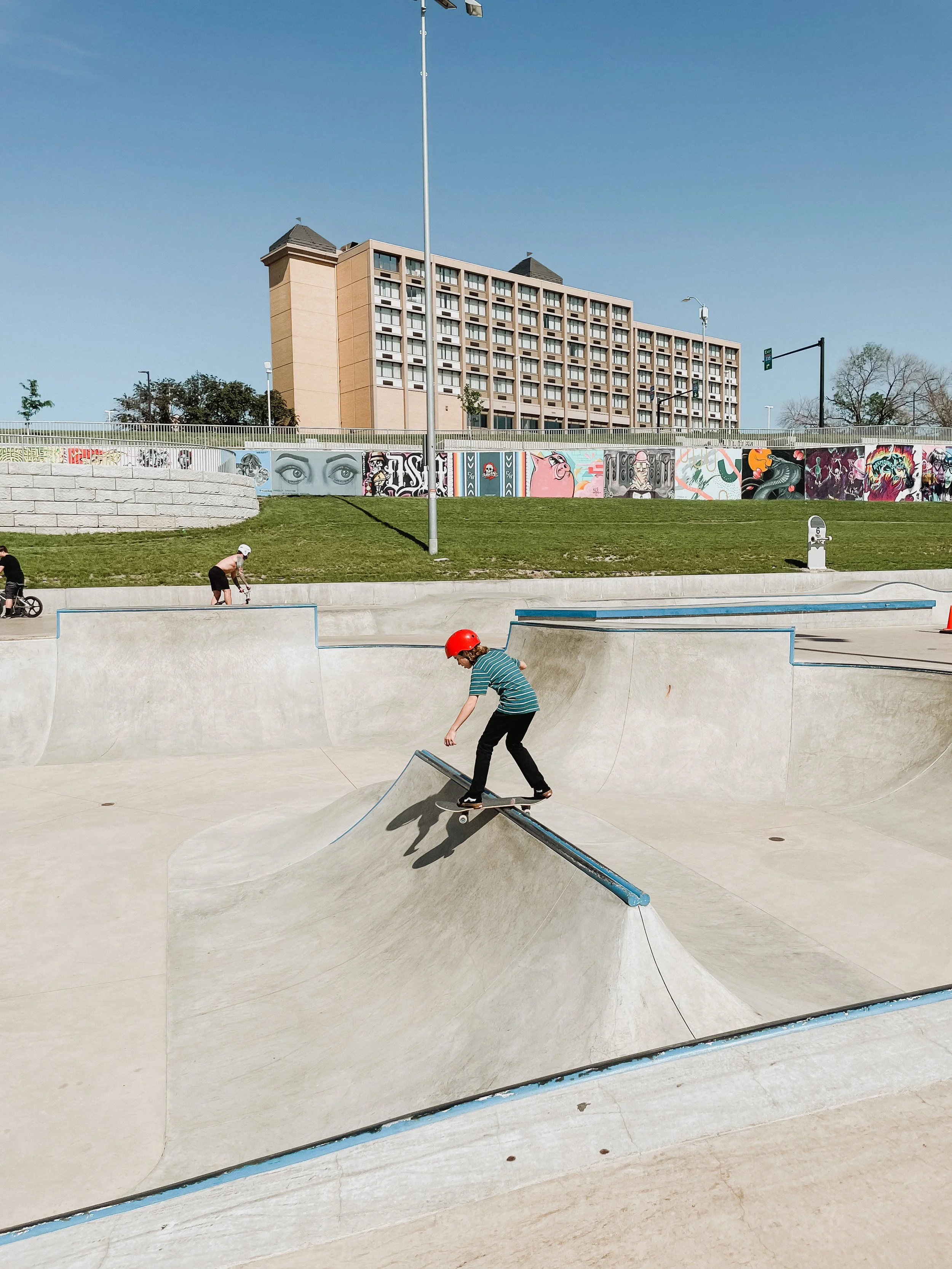 Boy skateboarding at Des Moines skatepark