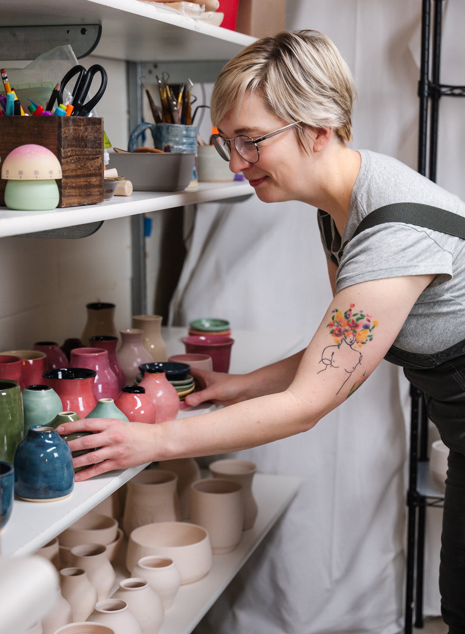 Roam Around Pottery Brand Photography Des Moines -10.jpg