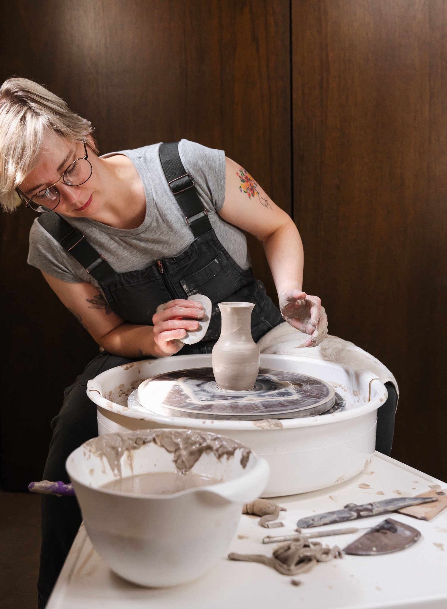 Roam Around Pottery Brand Photography Des Moines -17.jpg