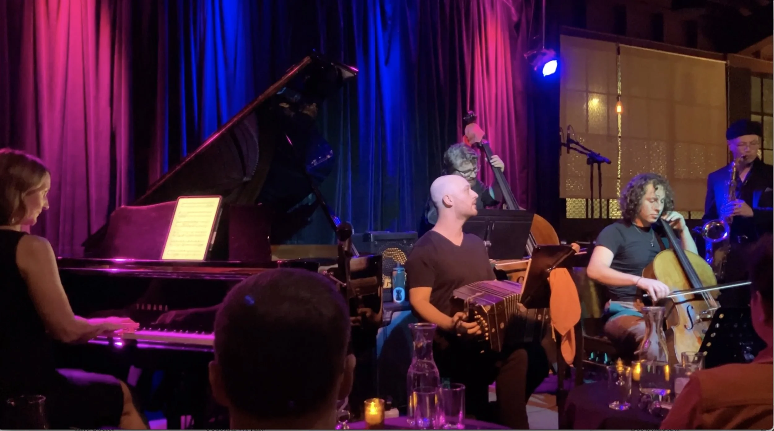 Dance Underground, Seattle