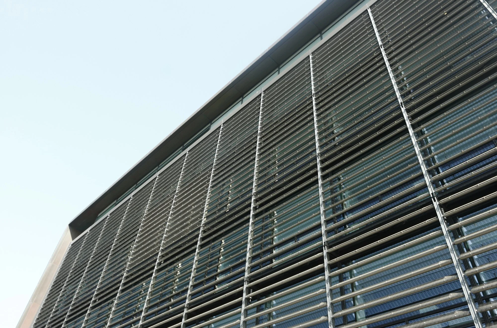 Louvres and privacy screens