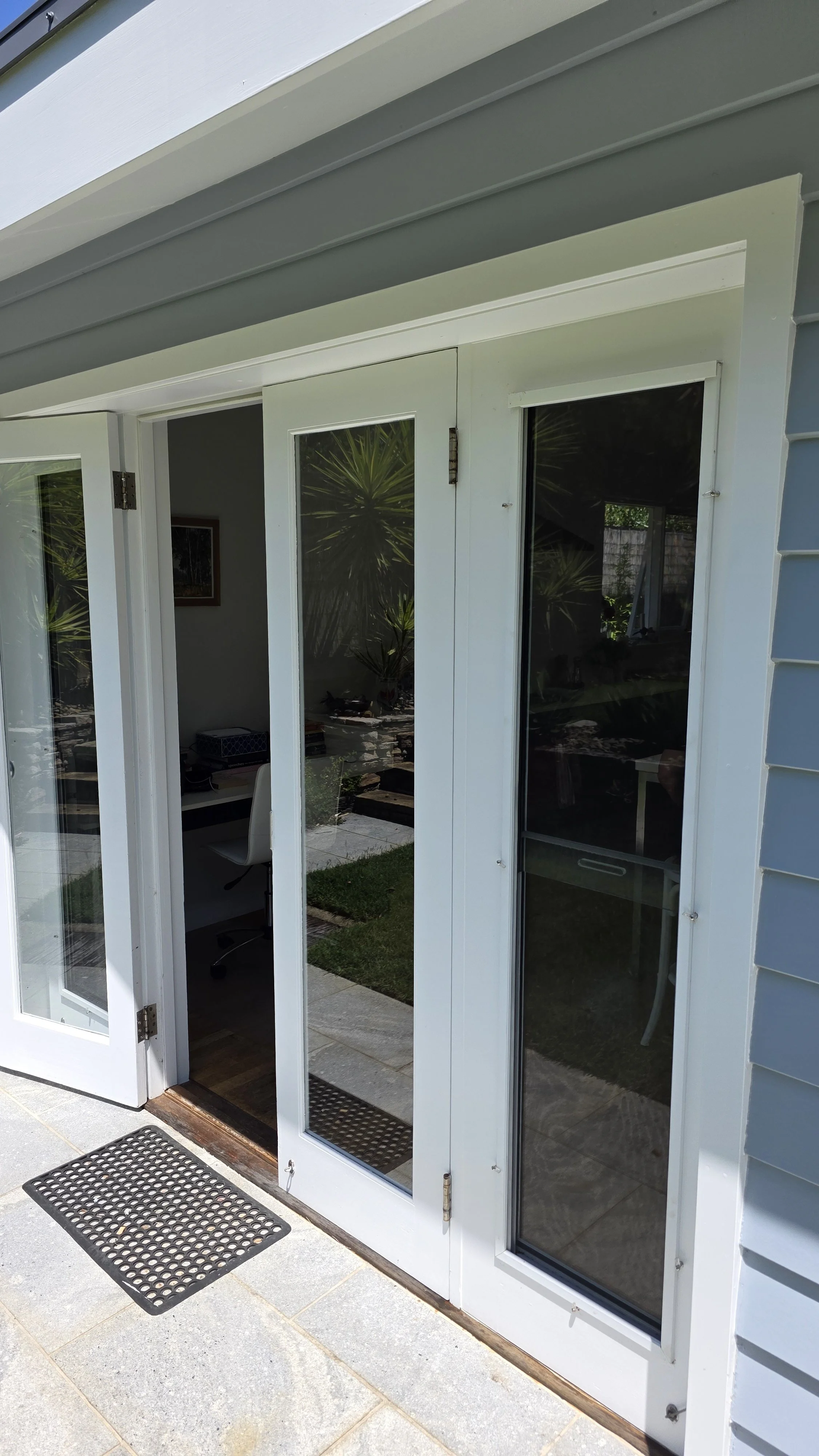 Residential flyscreens project Sydney by ACN Windows