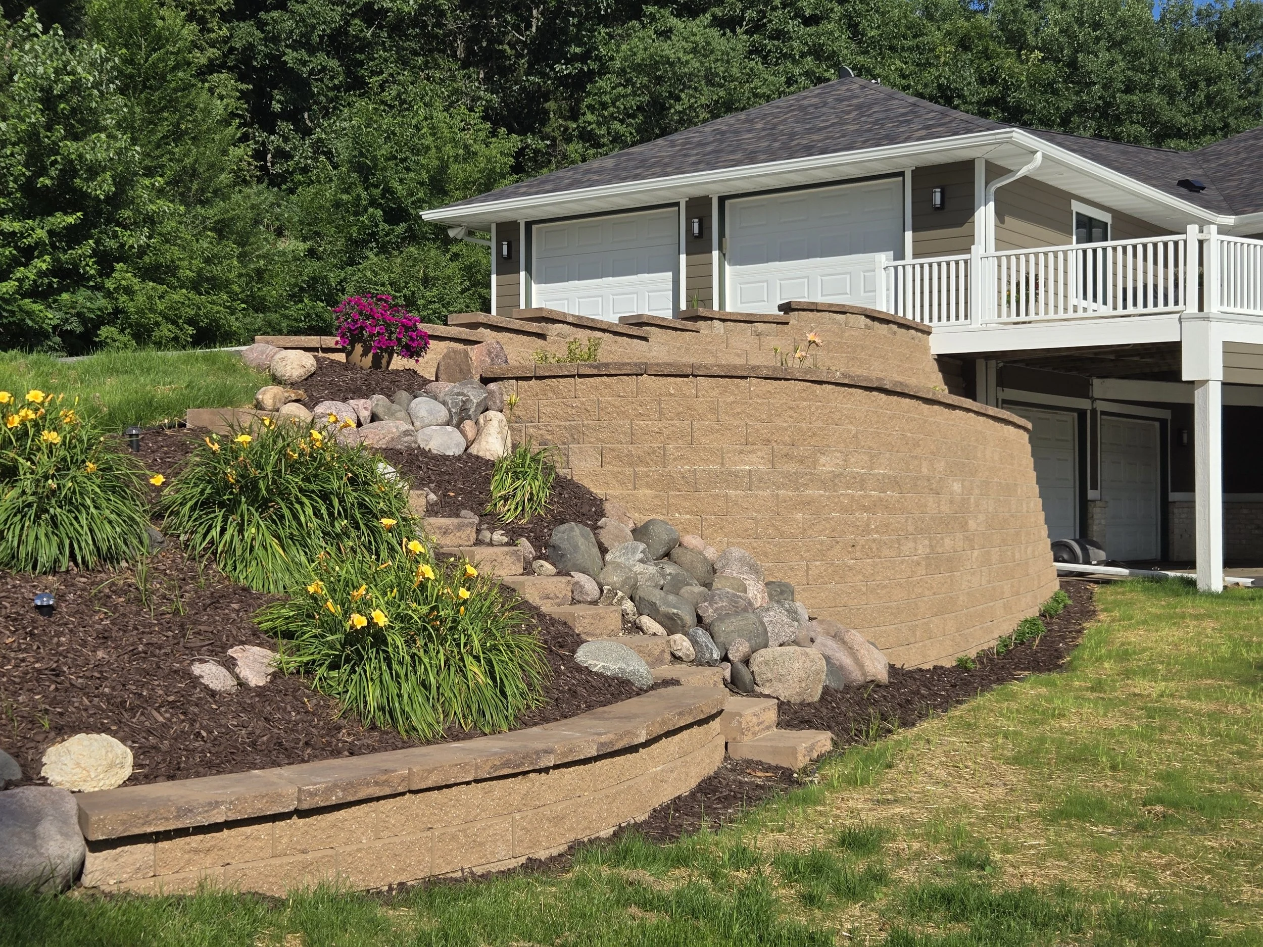 Retaining Wall Build in Holmen, Wi