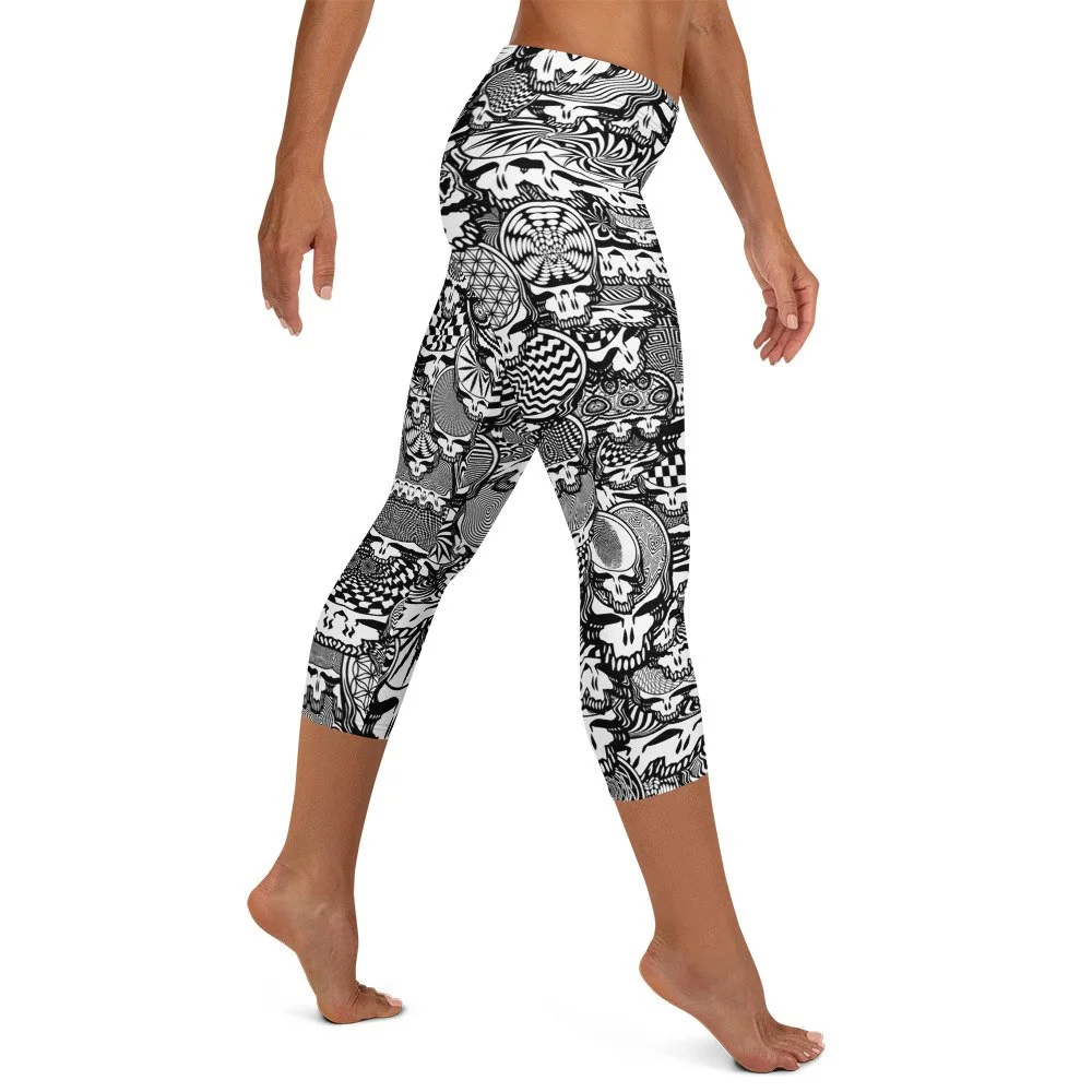 all-over-print-capri-leggings-white-right-69ba3fa46d063.jpg