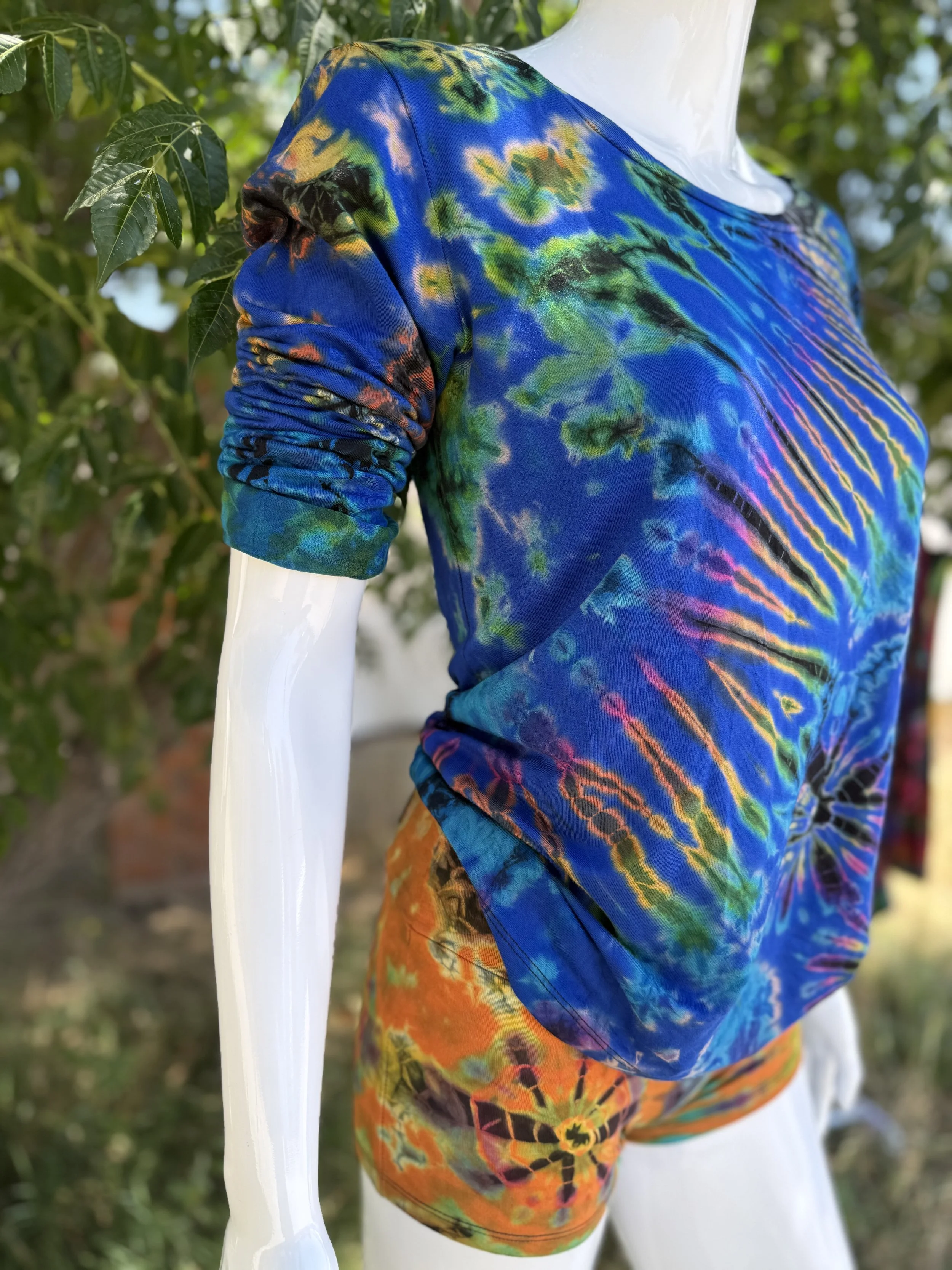 Long Sleeve & Yoga Short Set 5.jpg