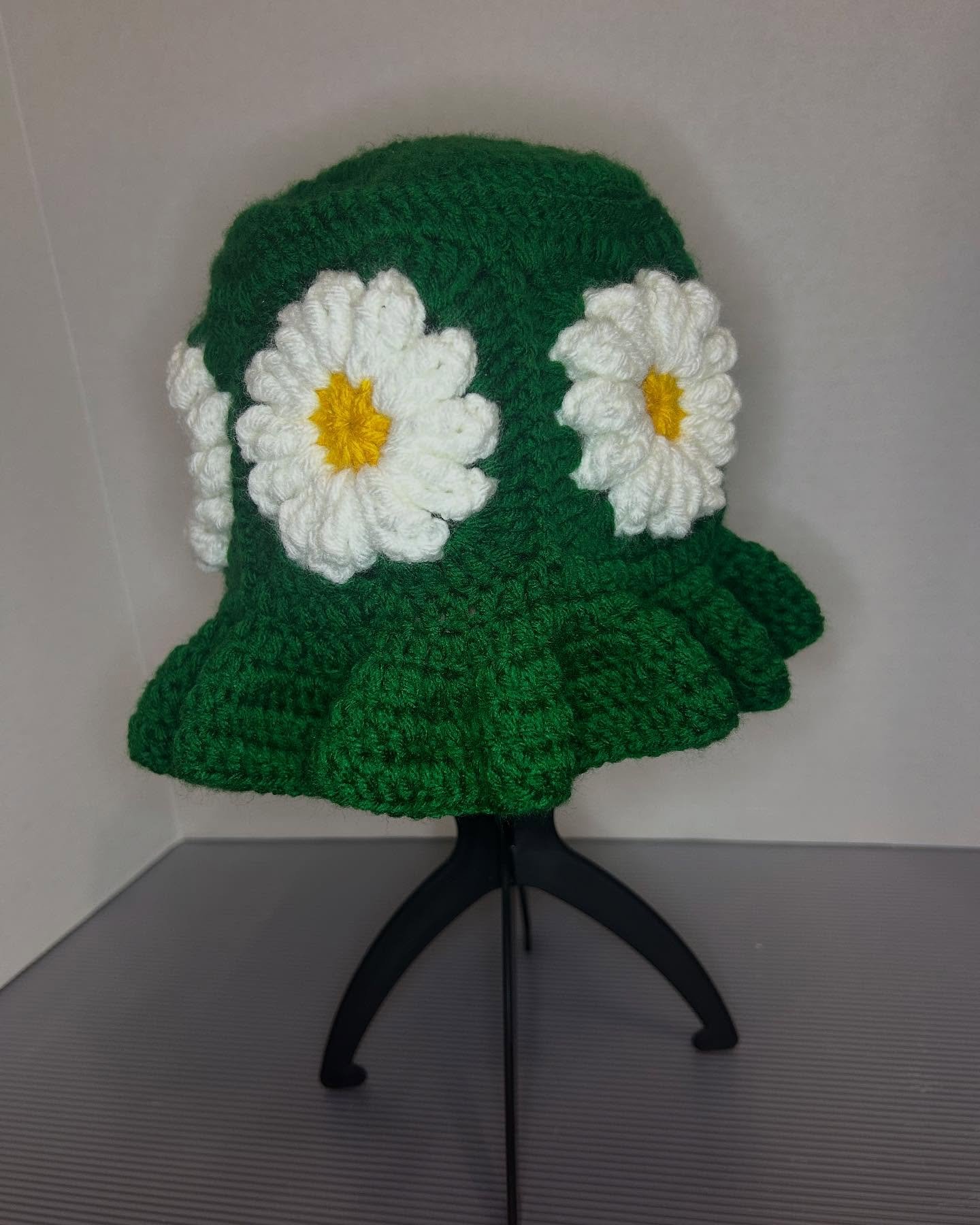 green flower.jpg