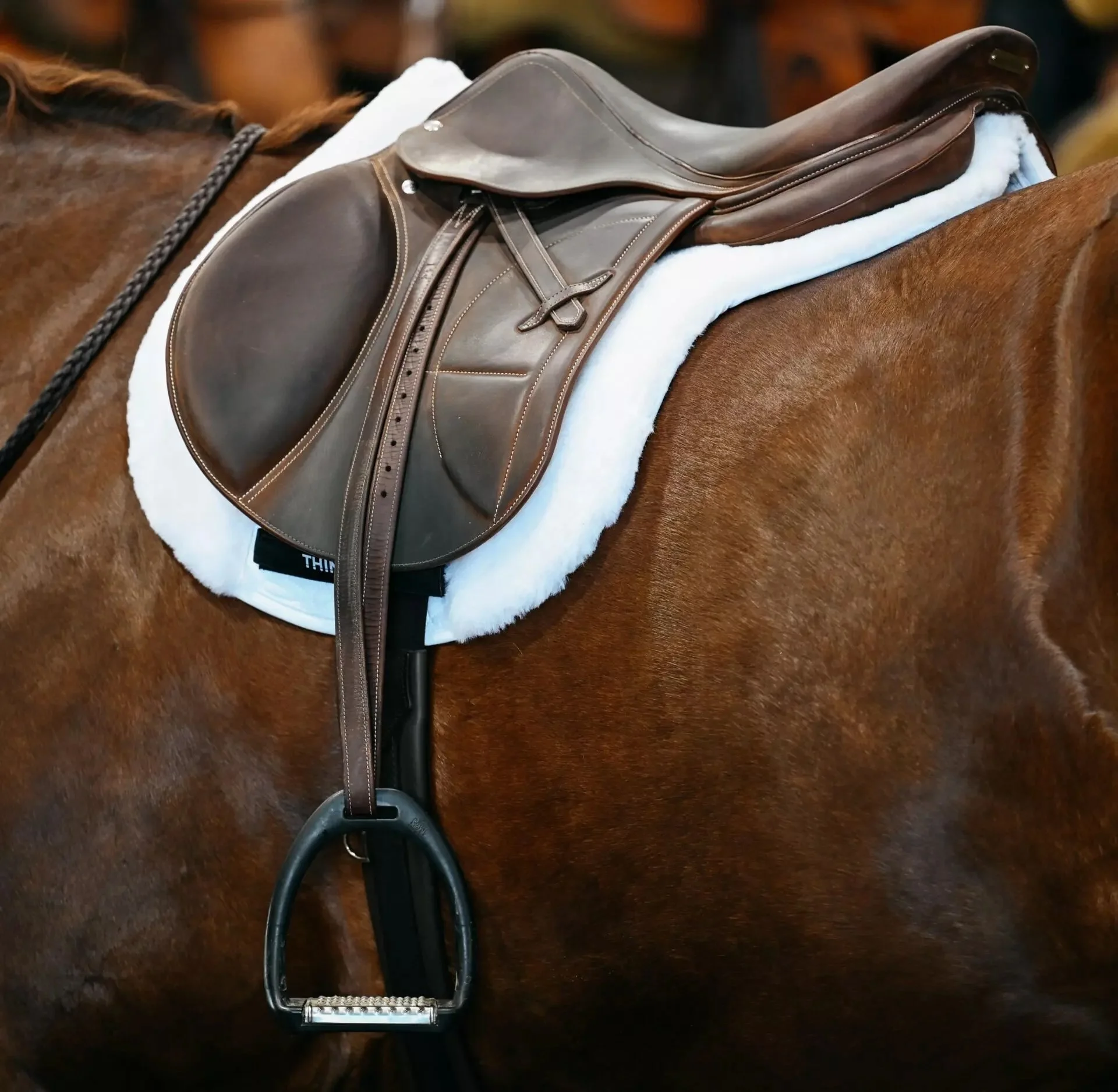 7011-hunter-saddle.jpg.jpeg