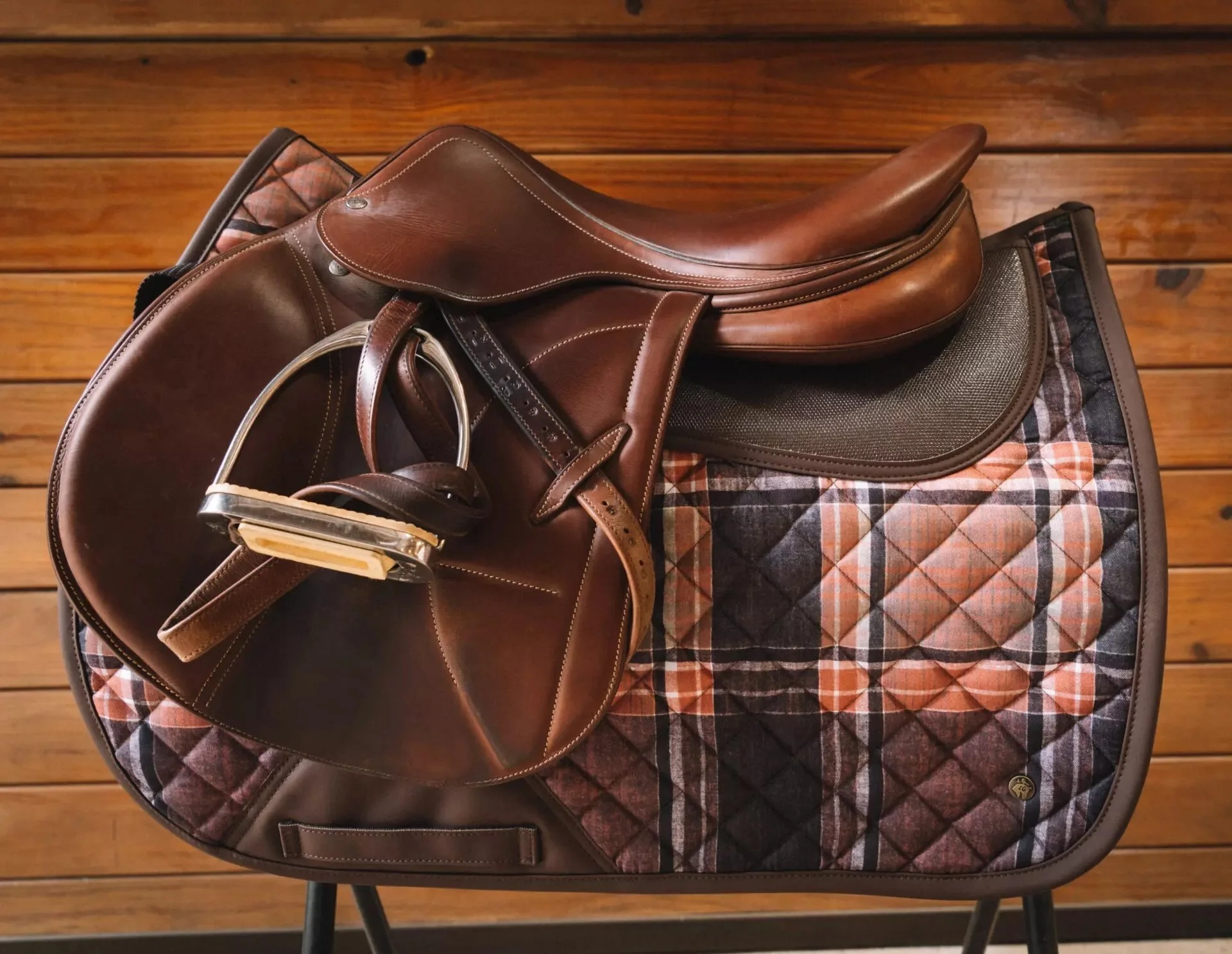 ThinLine-Sixteen-Cypress-Eqeustrian-Saddle-Pads44-1.jpg.jpeg