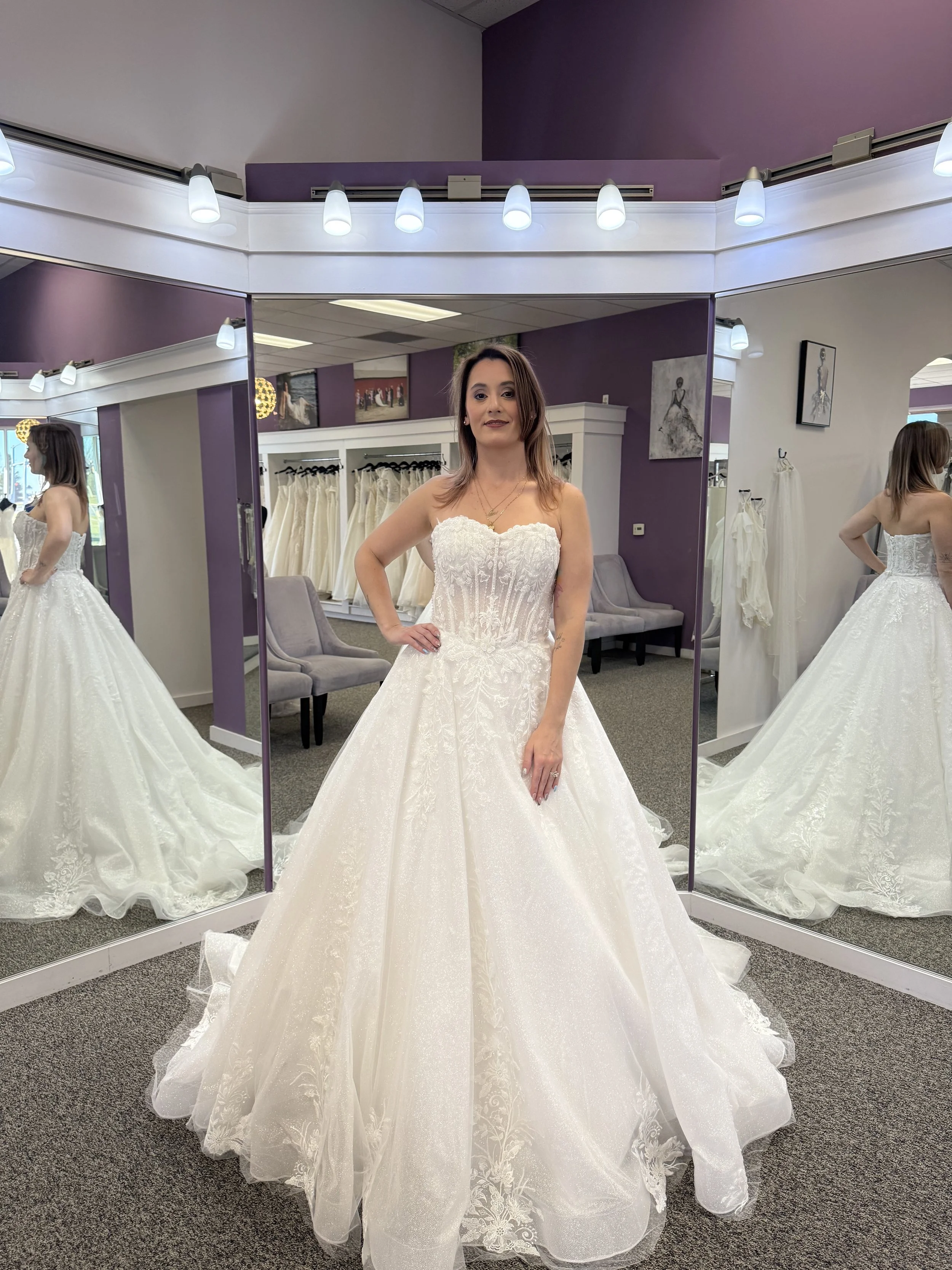 Galinda (Glitter, ballgown) .jpg