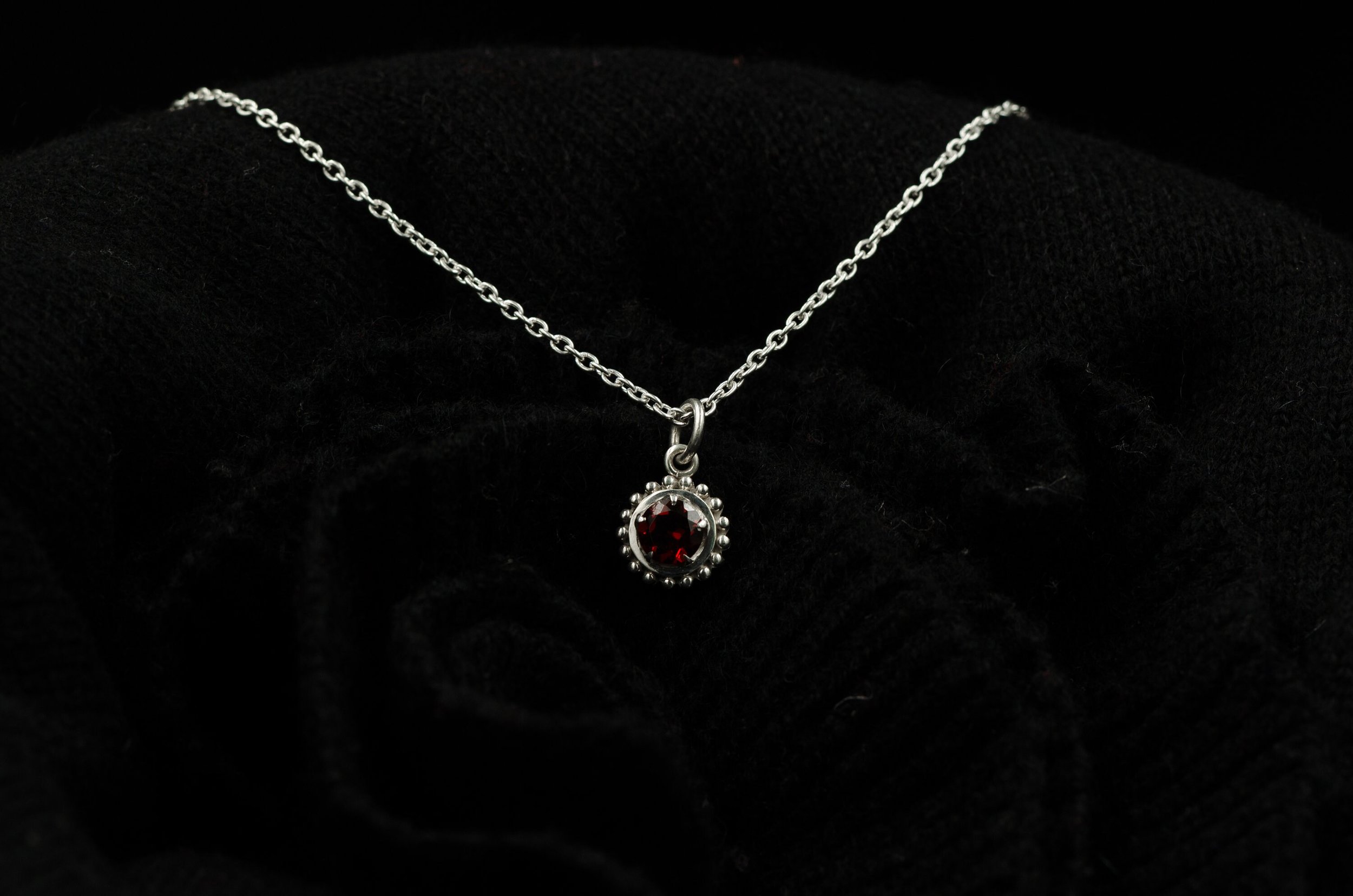 https://i.etsystatic.com/26549287/r/il/917695/4398421999/il_fullxfull.4398421999_t3nk.jpg