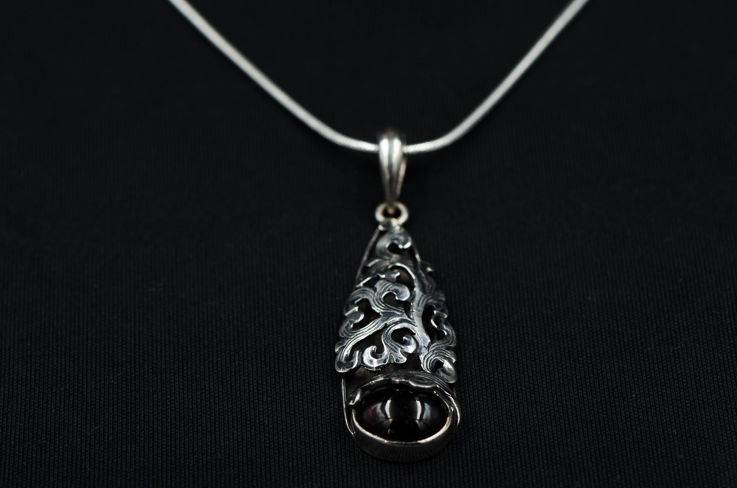 https://i.etsystatic.com/26549287/r/il/0715f5/4351001918/il_fullxfull.4351001918_nvuh.jpg