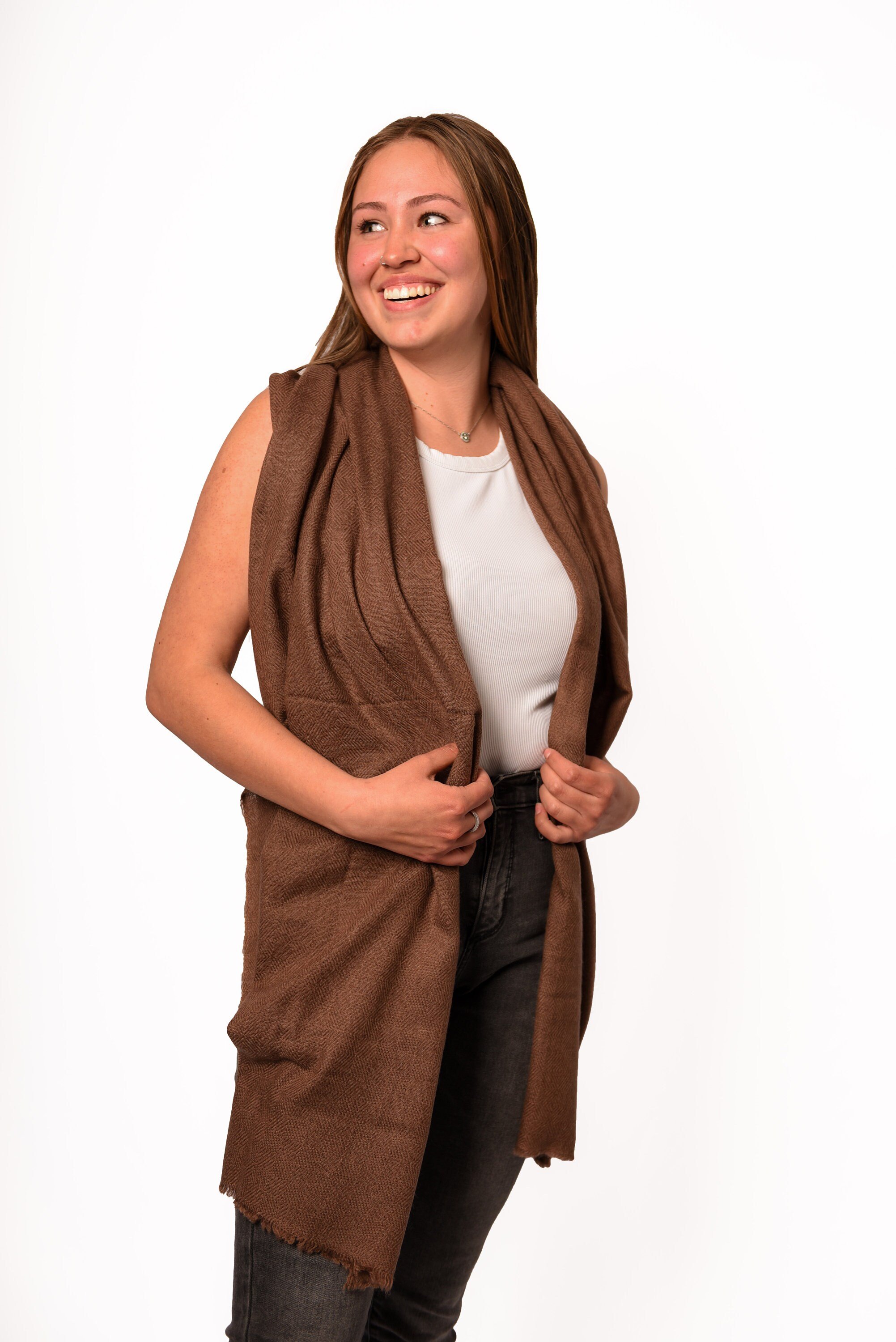 https://i.etsystatic.com/26549287/r/il/26ef13/3059231420/il_fullxfull.3059231420_a8uz.jpg